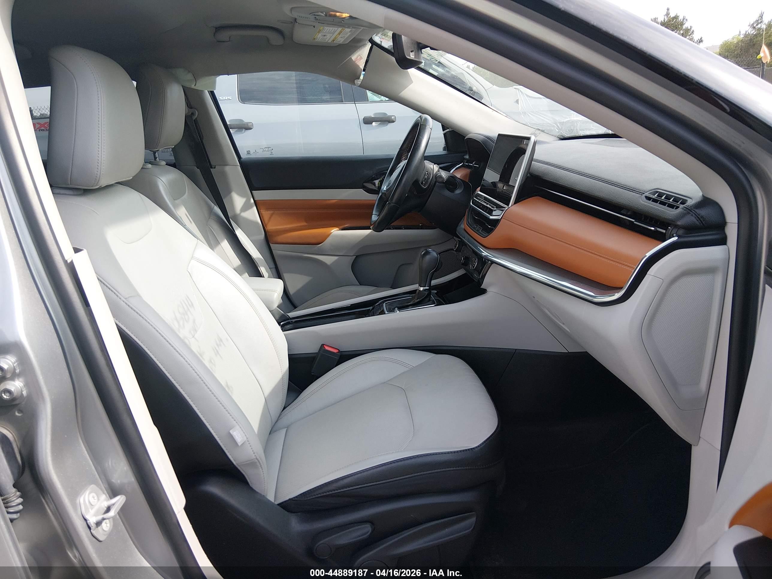 JEEP COMPASS image 5