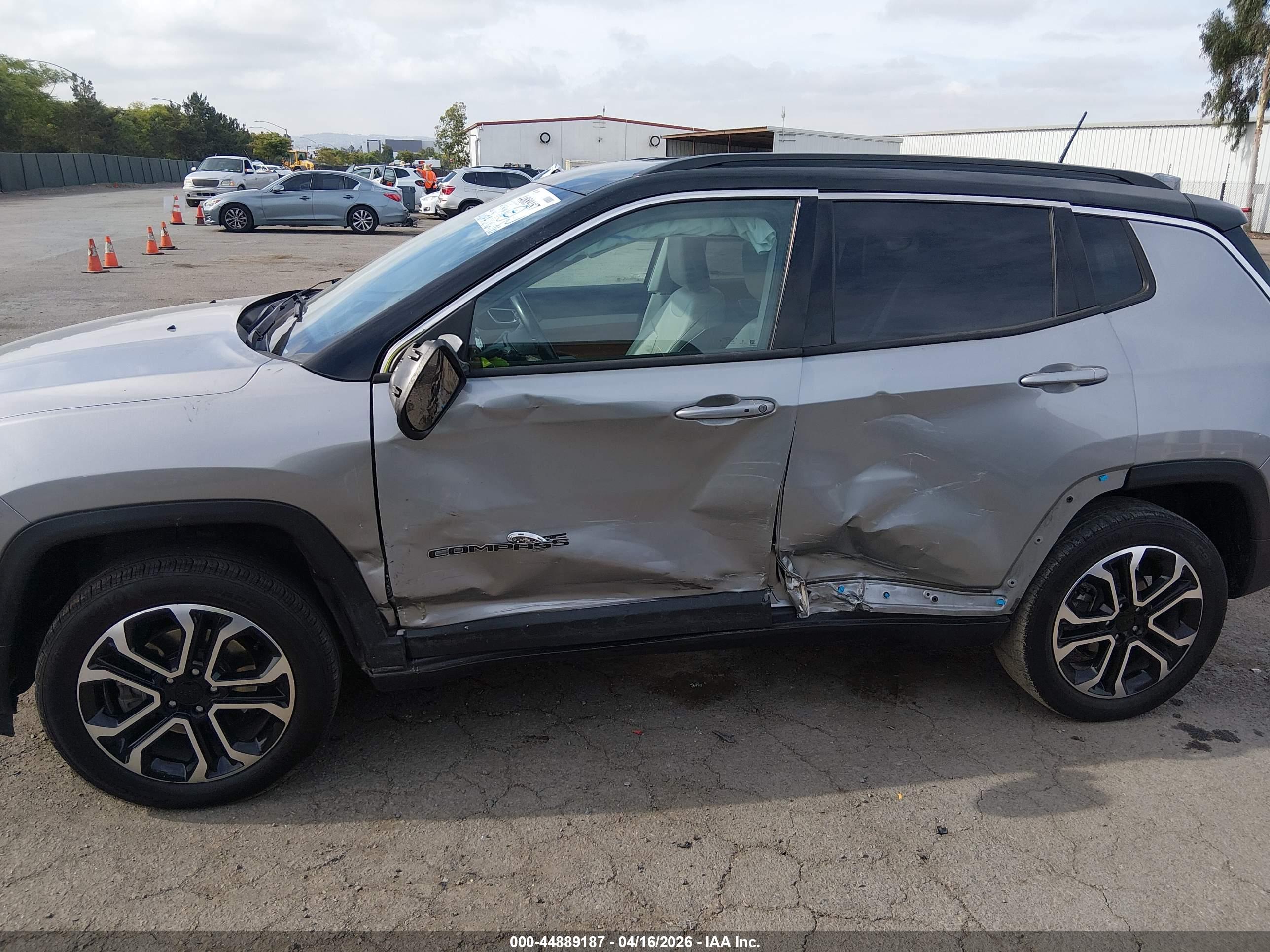 JEEP COMPASS image 6