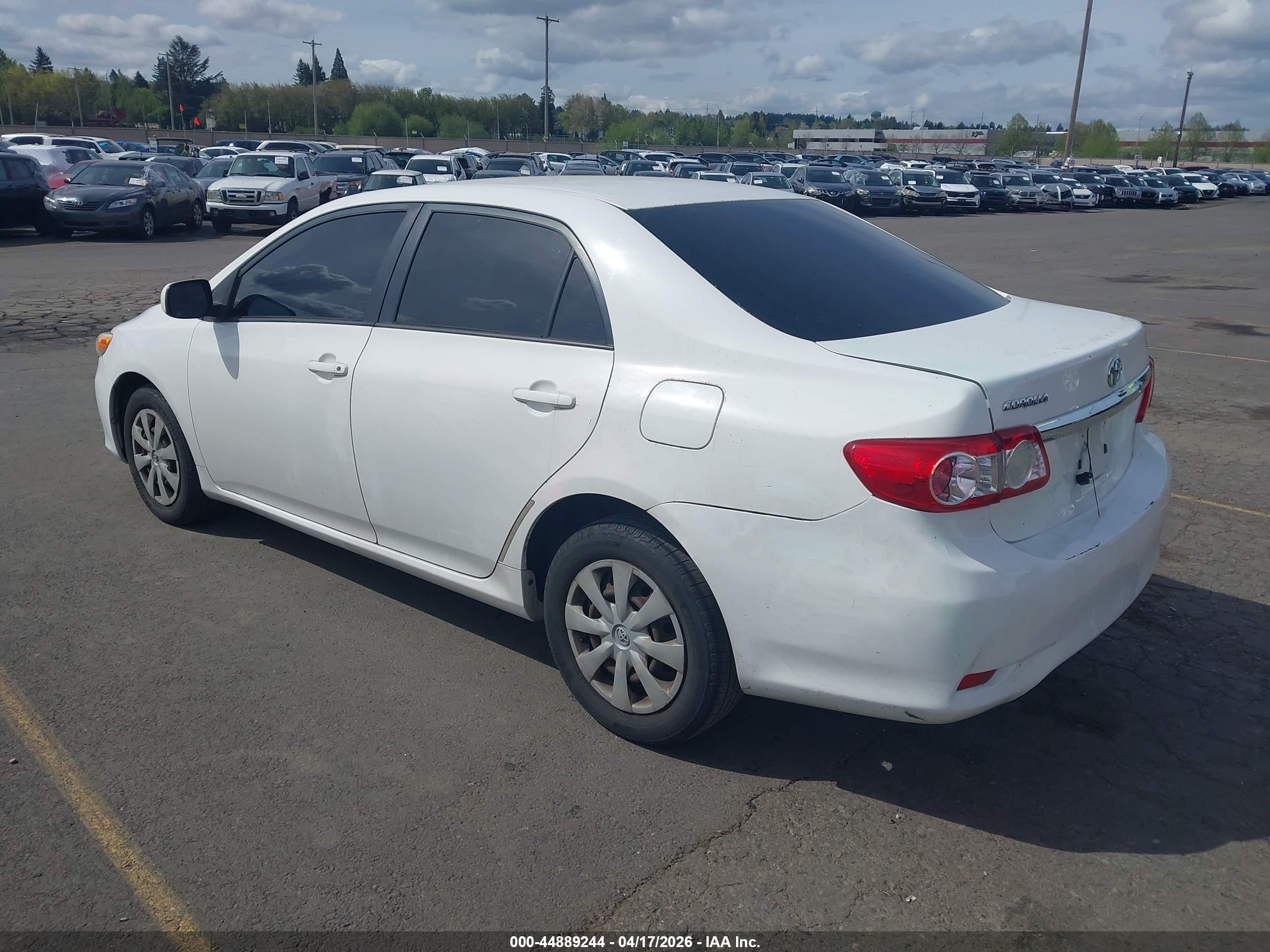 TOYOTA COROLLA image 3
