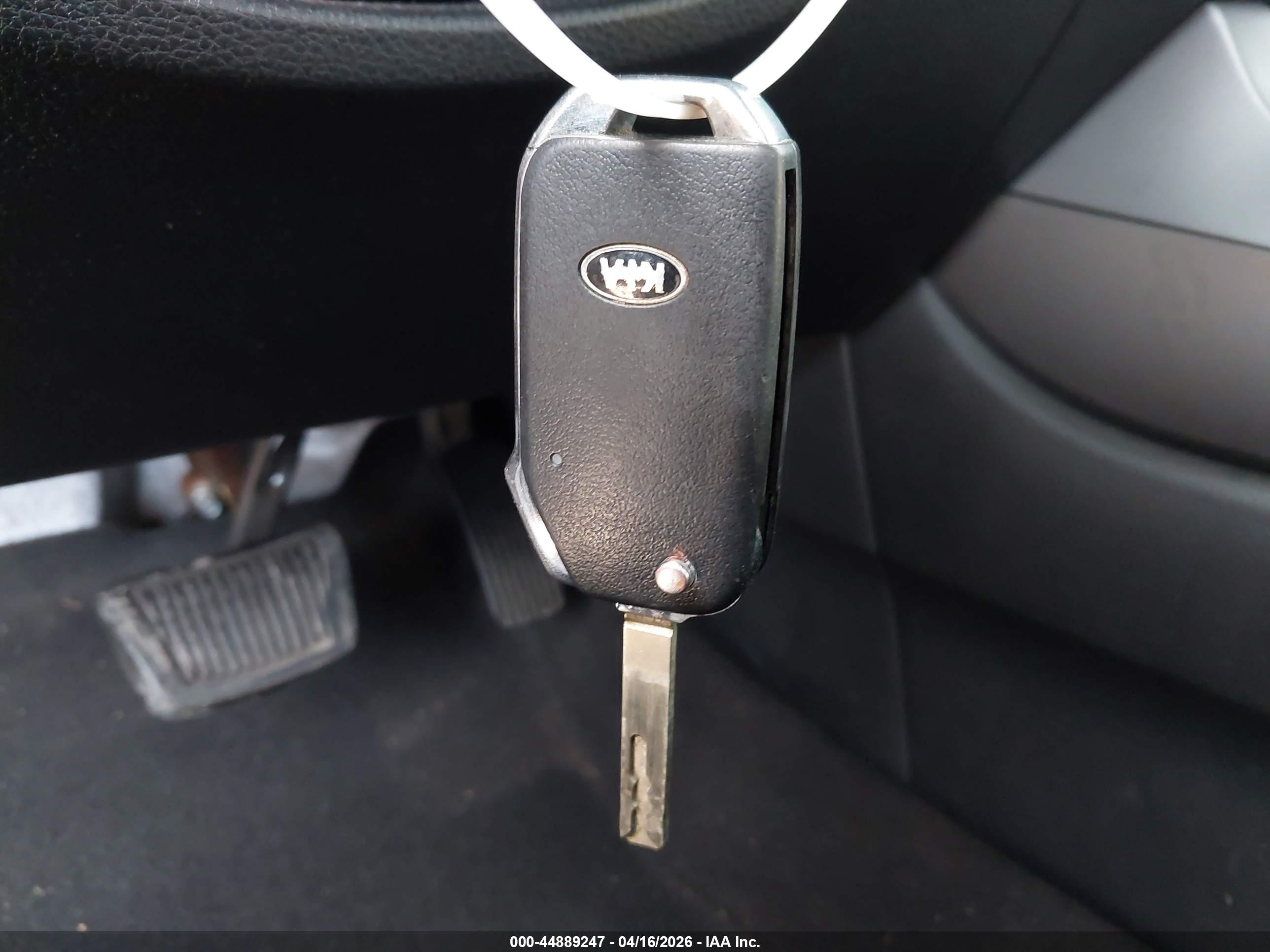 KIA SELTOS image 11