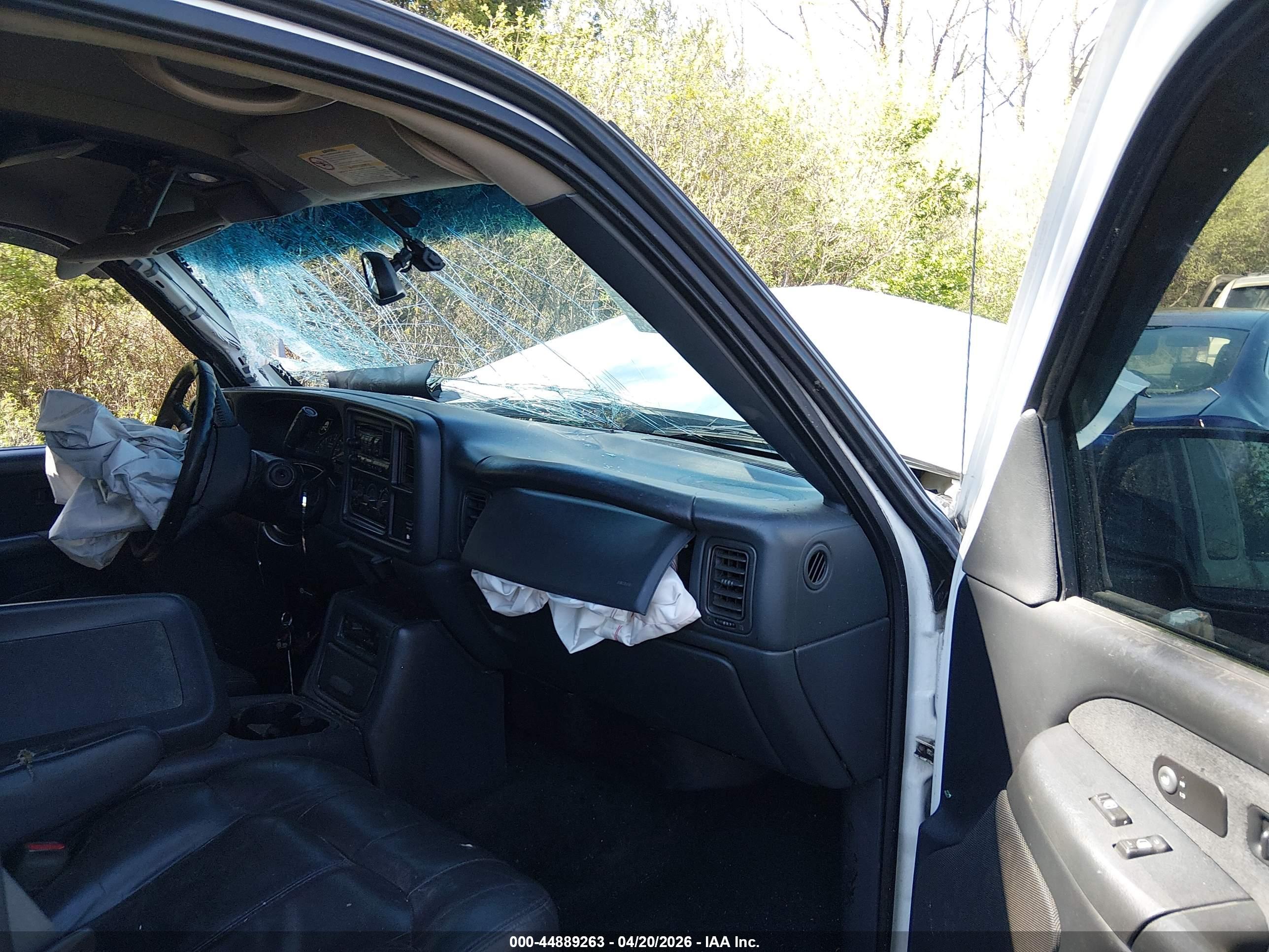 GMC SIERRA image 5