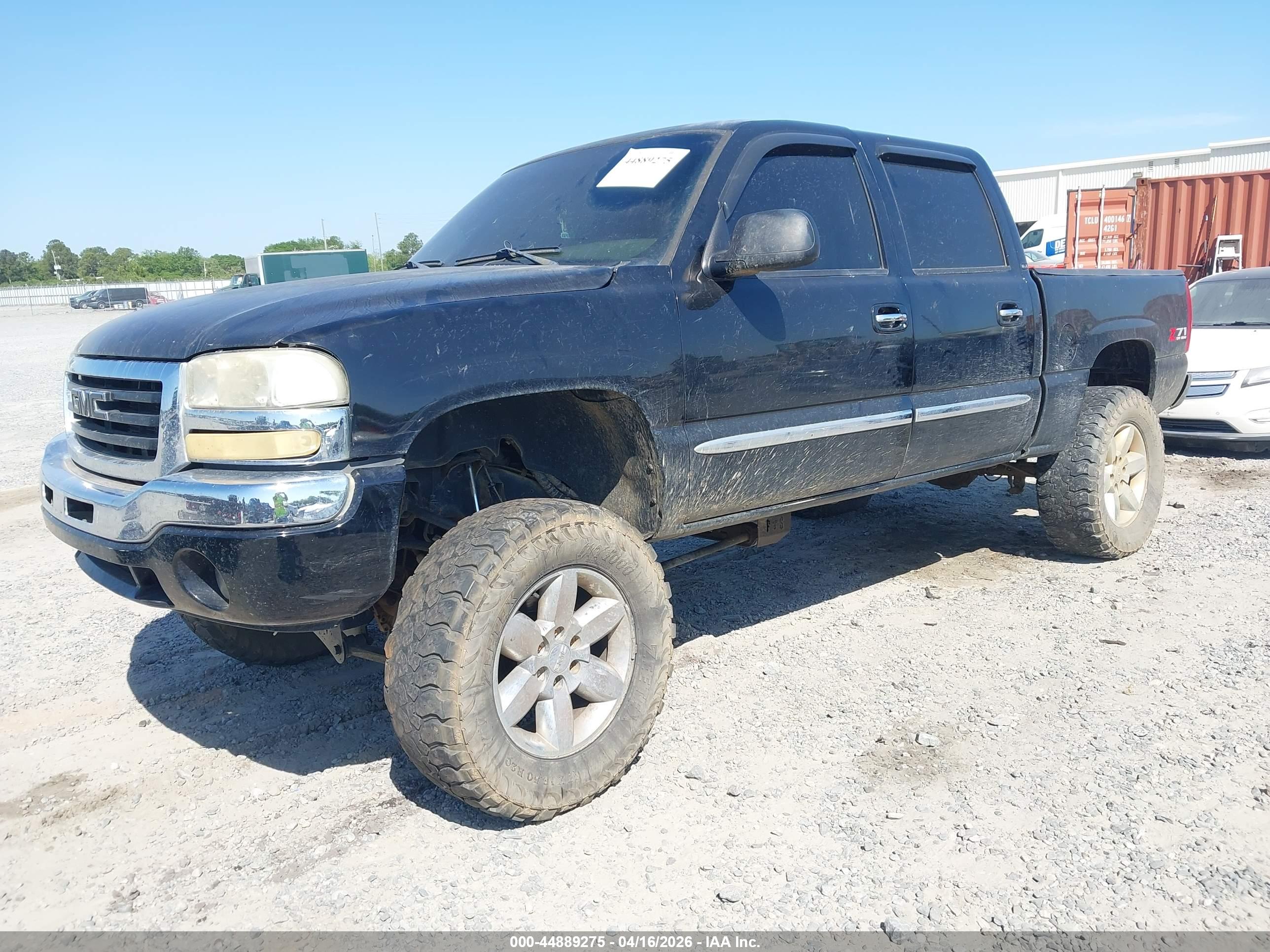 GMC SIERRA image 2