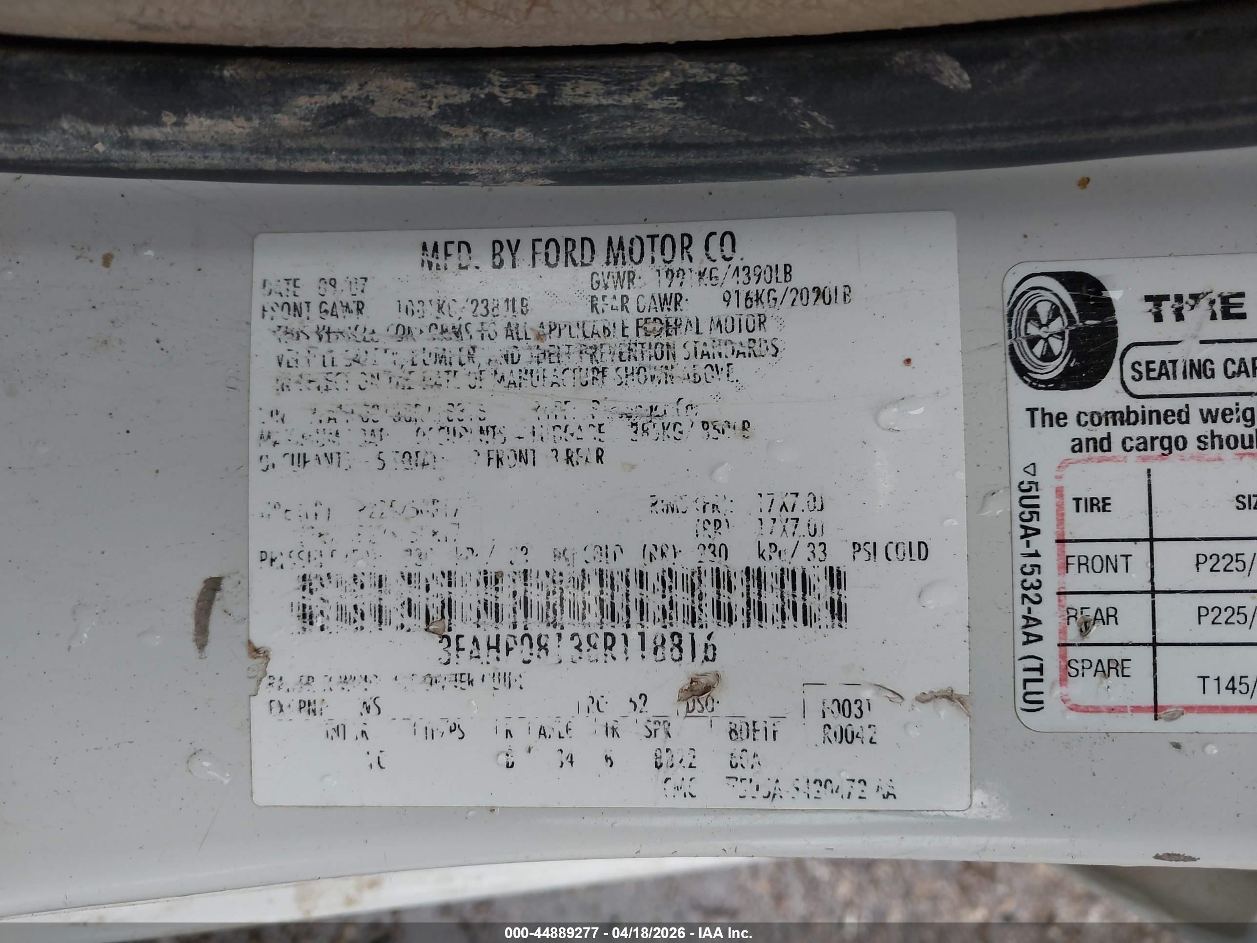 FORD FUSION image 9
