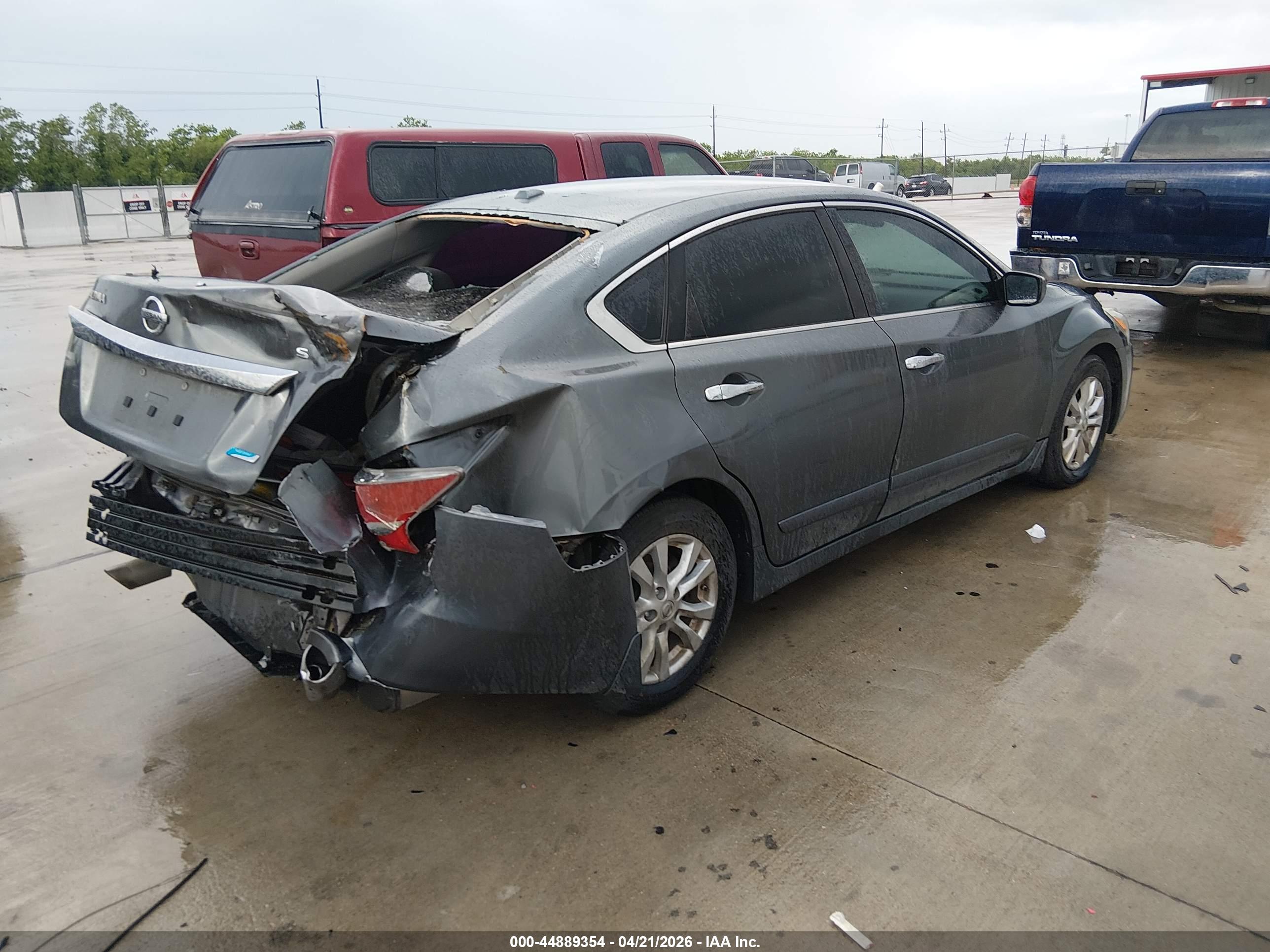 NISSAN ALTIMA image 4