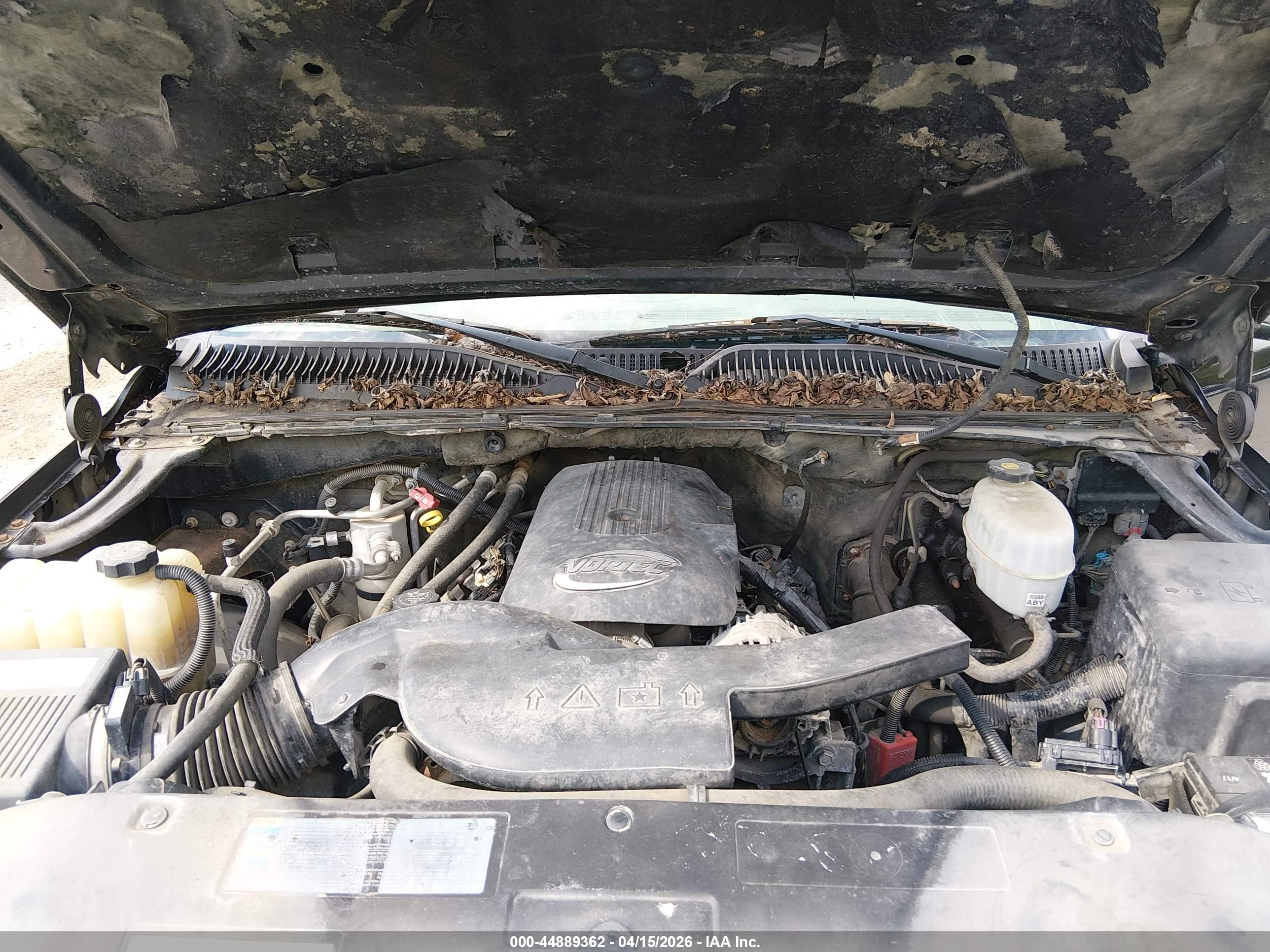 CHEVROLET SUBURBAN image 10