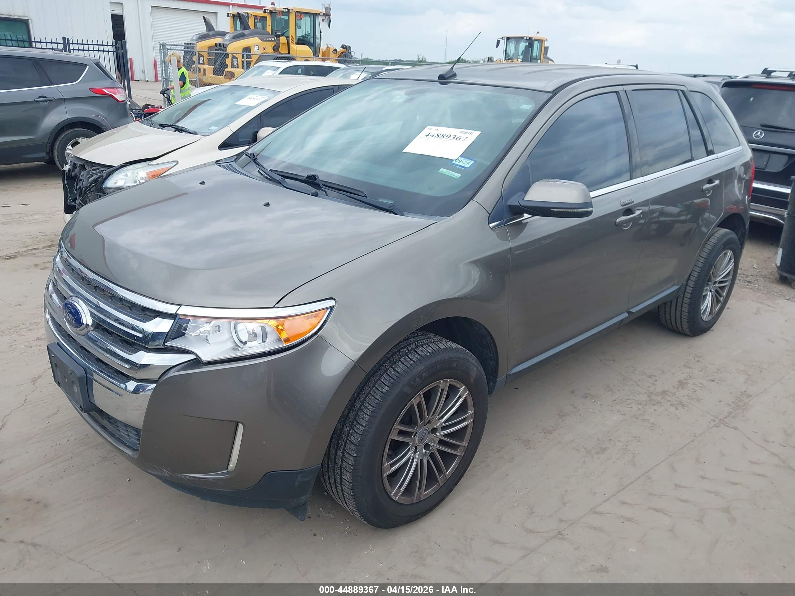 FORD EDGE image 2