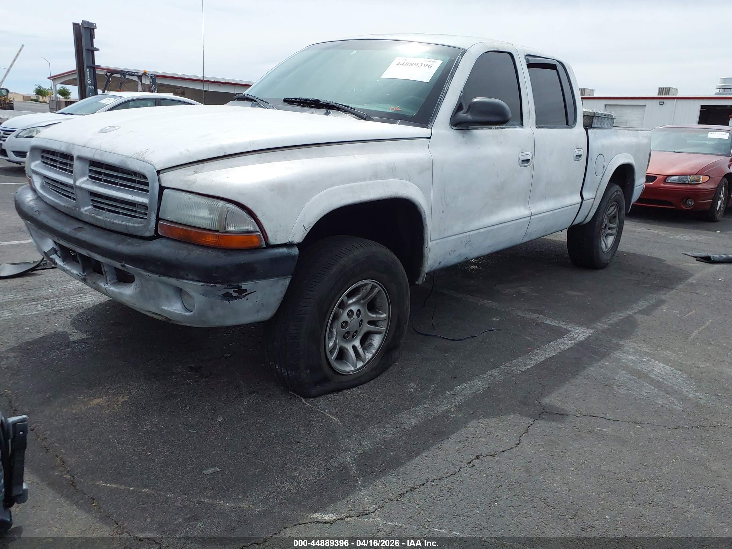 DODGE DAKOTA image 2