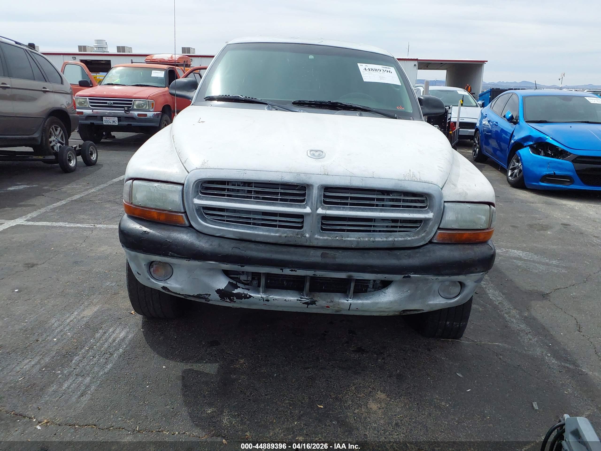 DODGE DAKOTA image 6