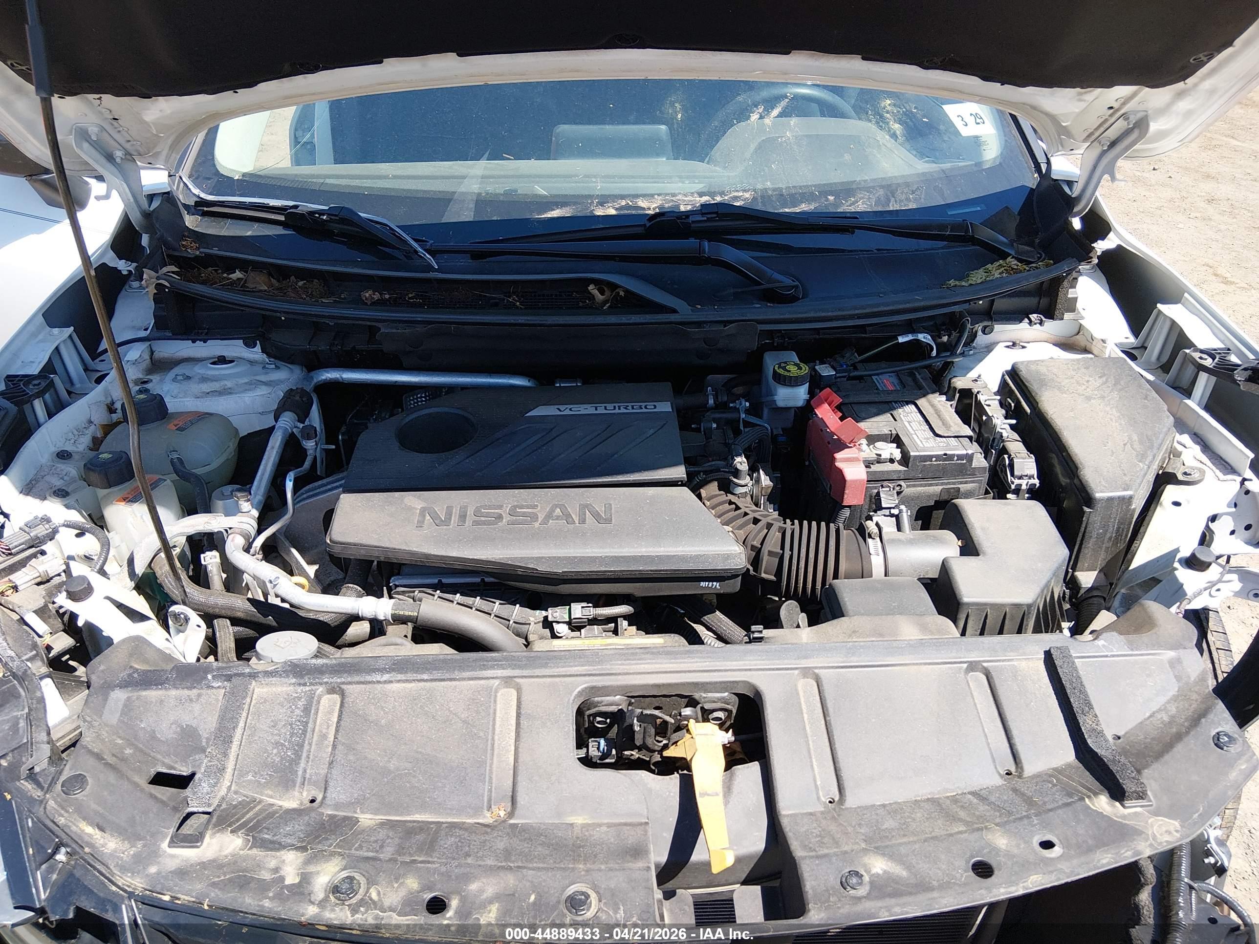 NISSAN ROGUE image 10