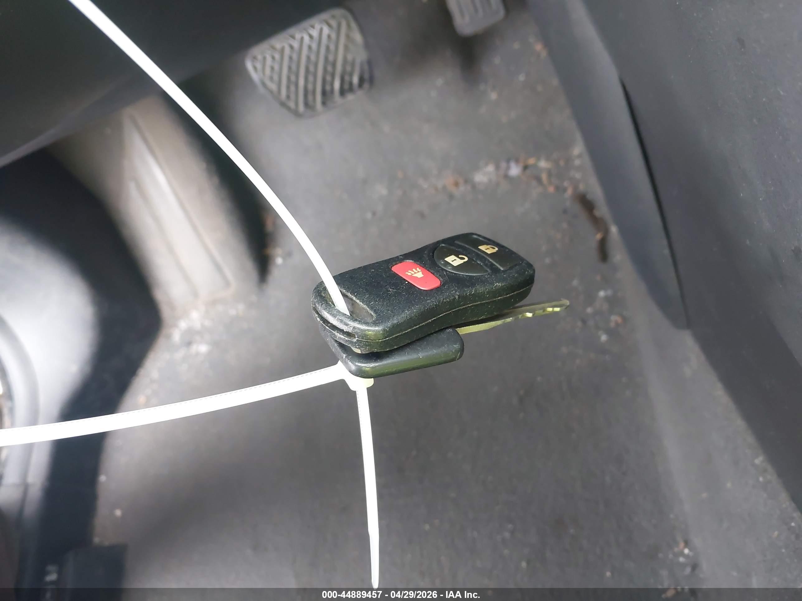 NISSAN SENTRA image 11