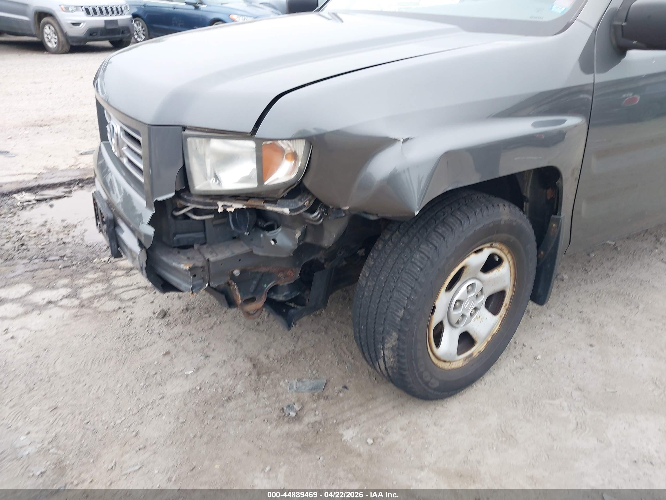 HONDA RIDGELINE image 6
