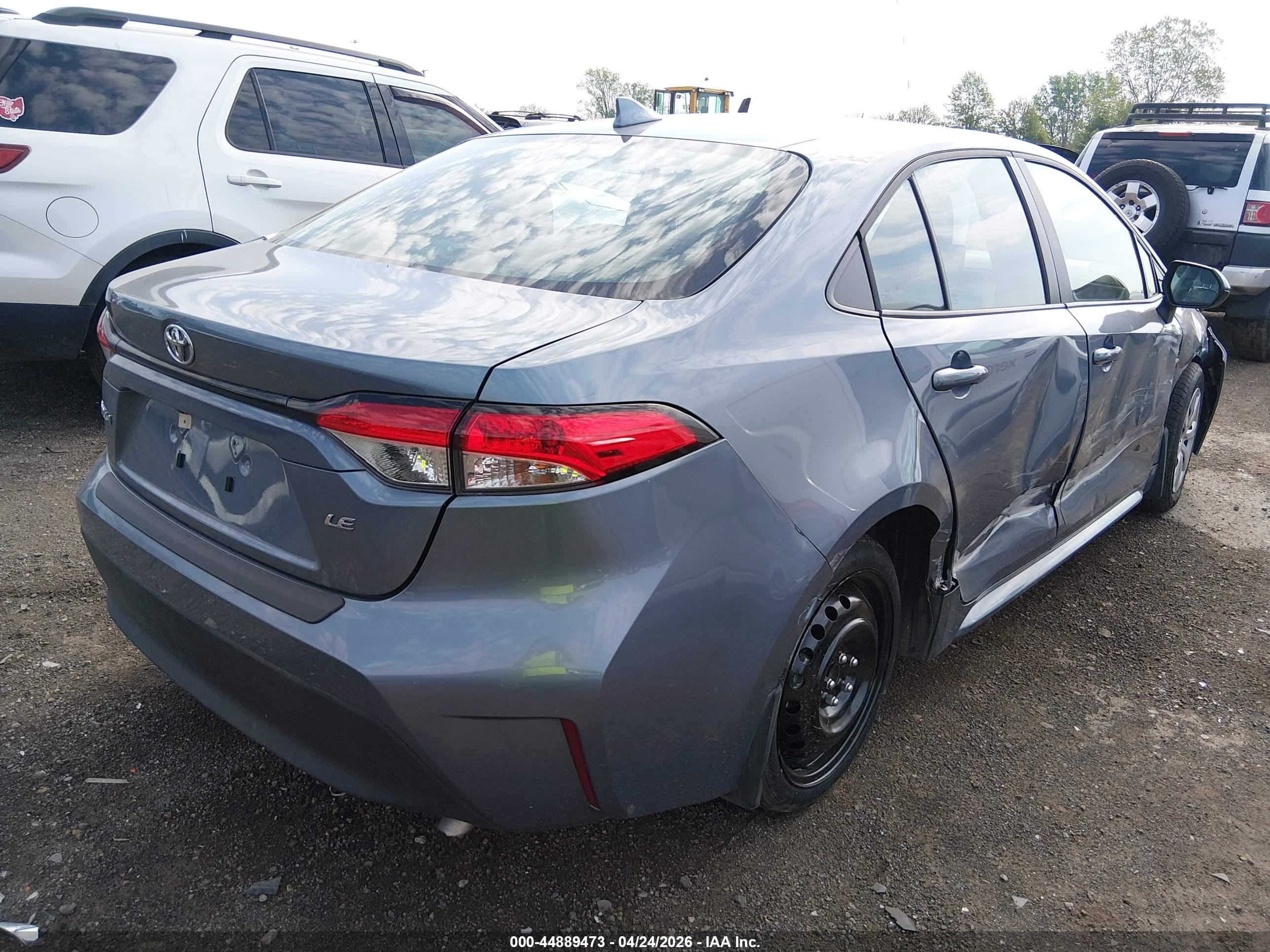 TOYOTA COROLLA image 4