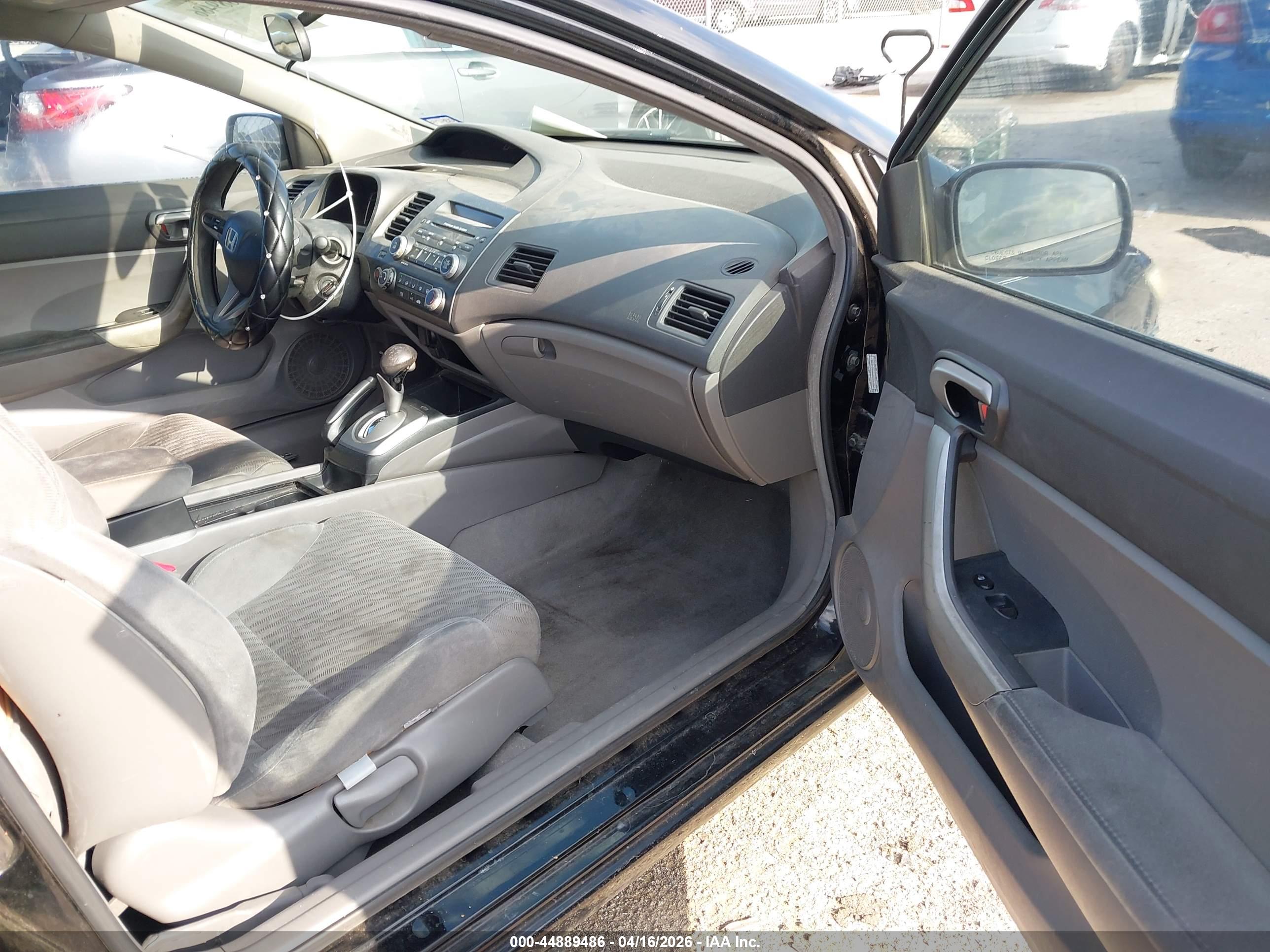 HONDA CIVIC image 5