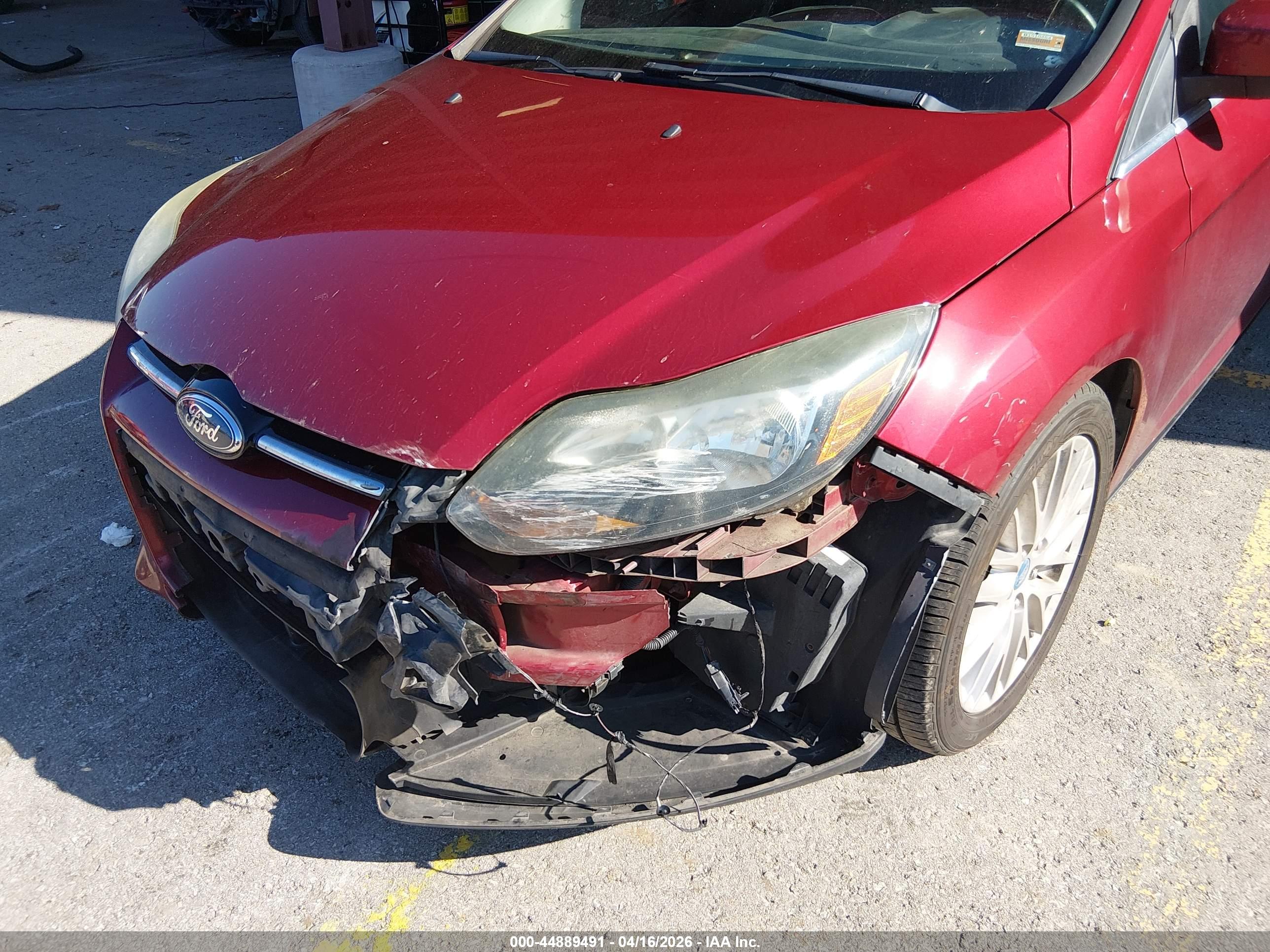 FORD FOCUS image 6