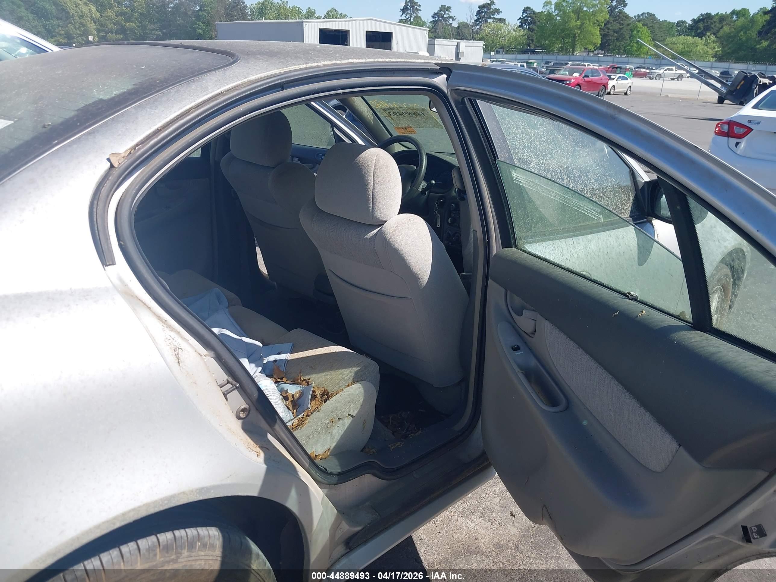 OLDSMOBILE ALERO image 8