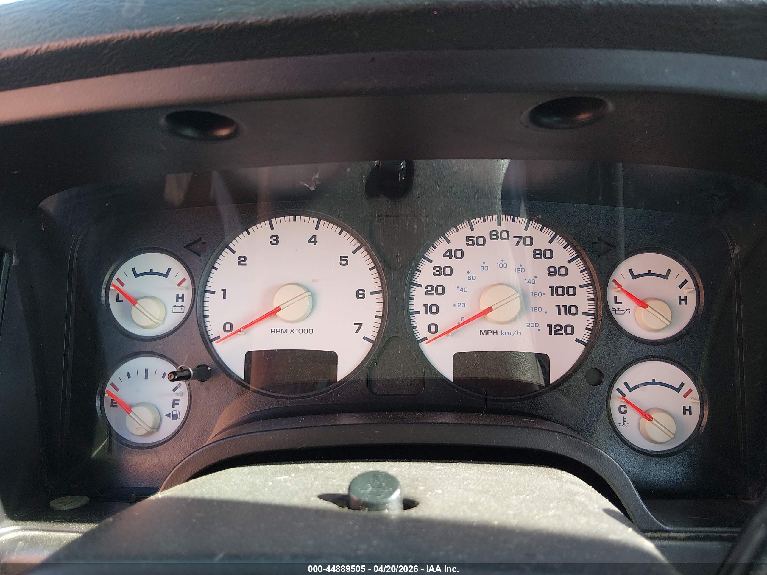 DODGE RAM image 7