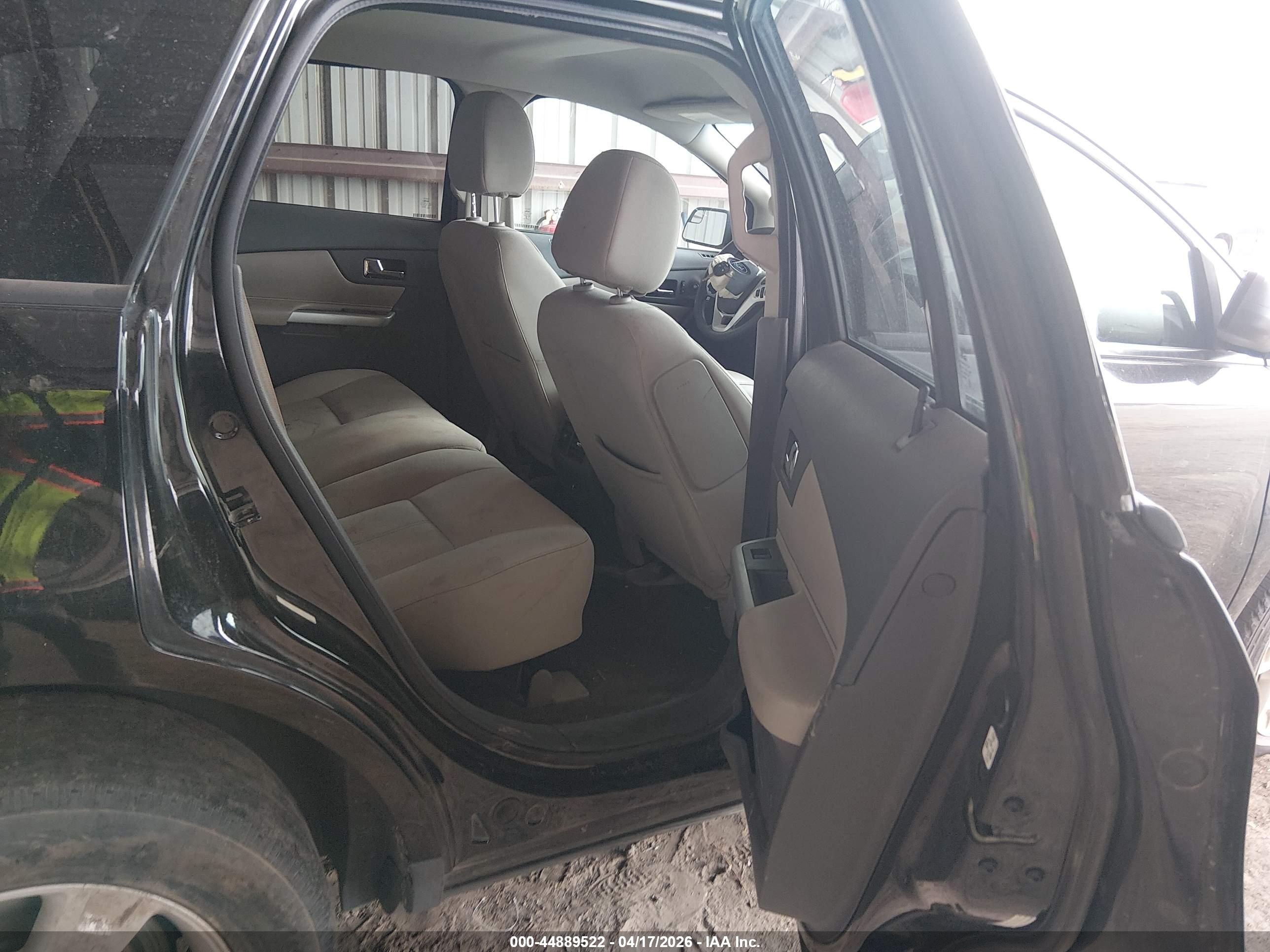 FORD EDGE image 8