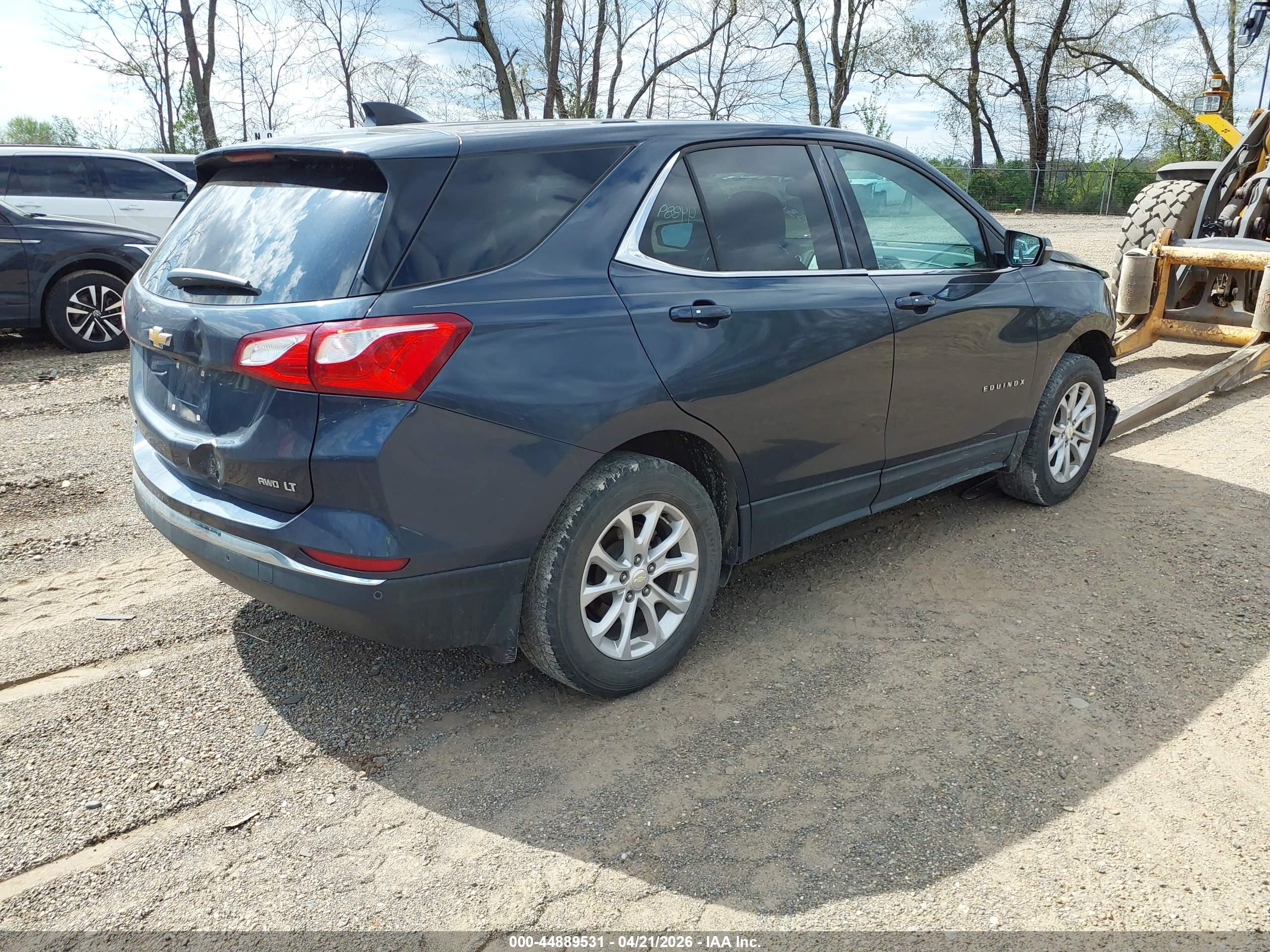 CHEVROLET EQUINOX image 4
