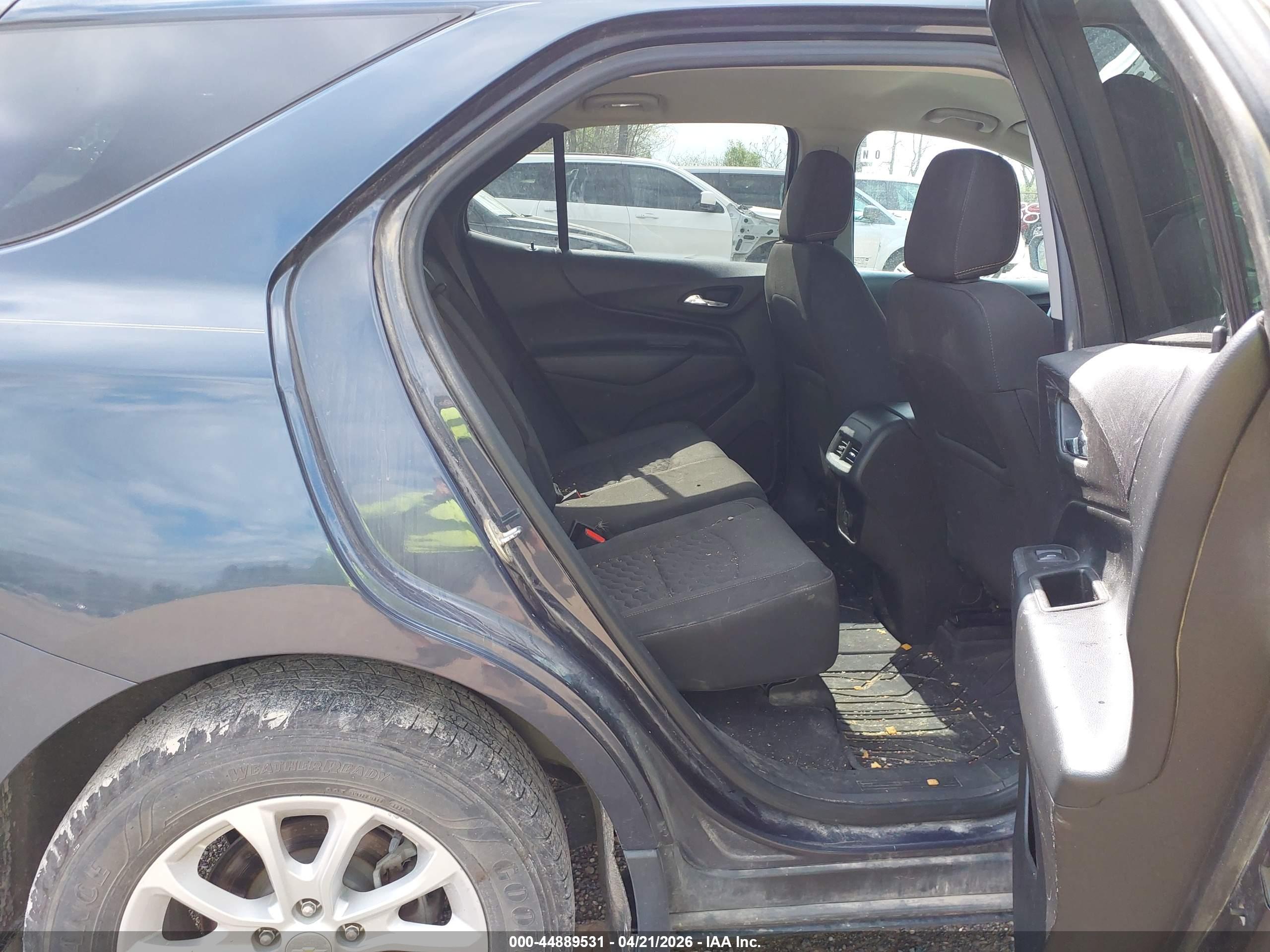 CHEVROLET EQUINOX image 8