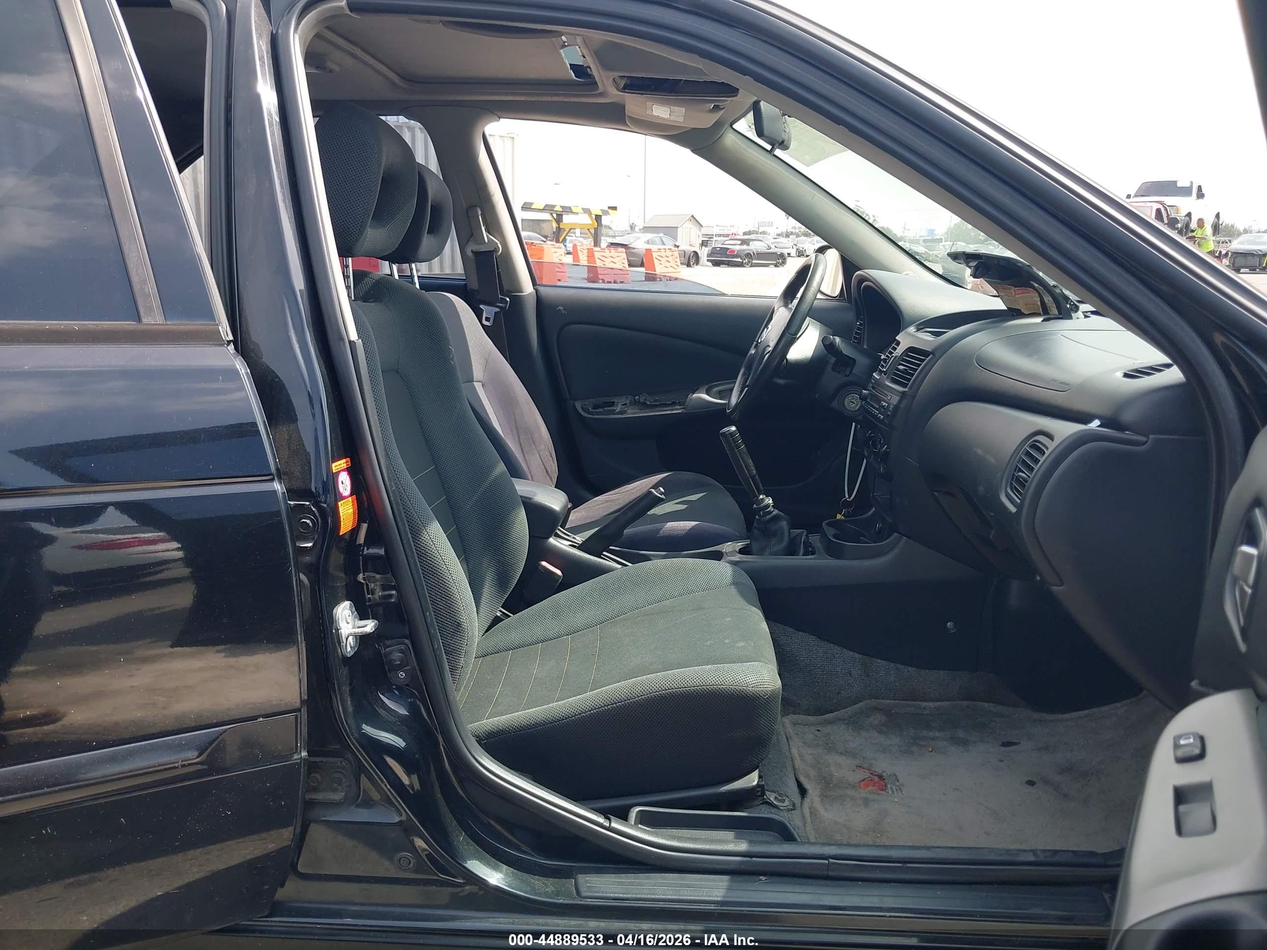 NISSAN SENTRA image 5