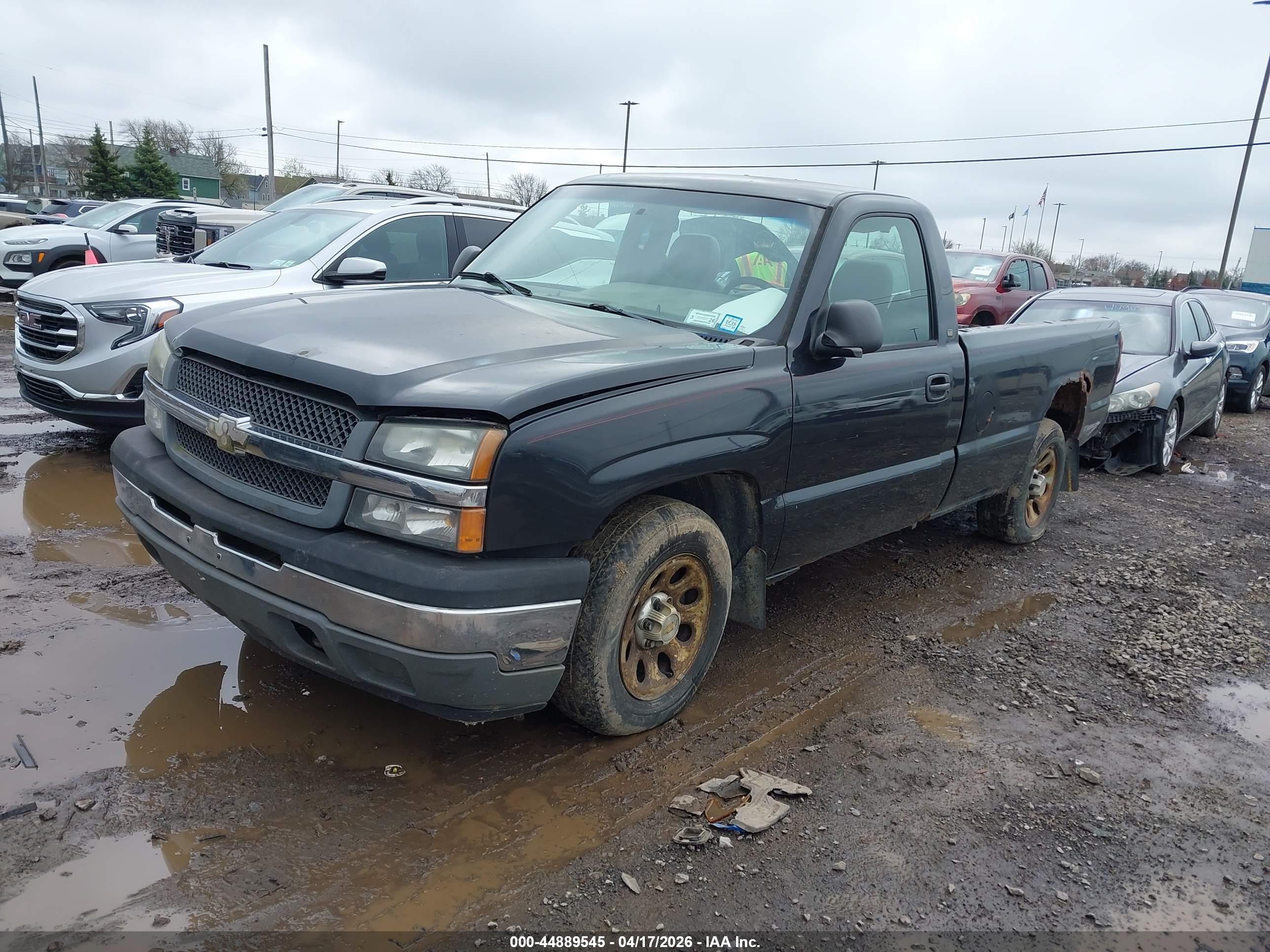 CHEVROLET SILVERADO image 2