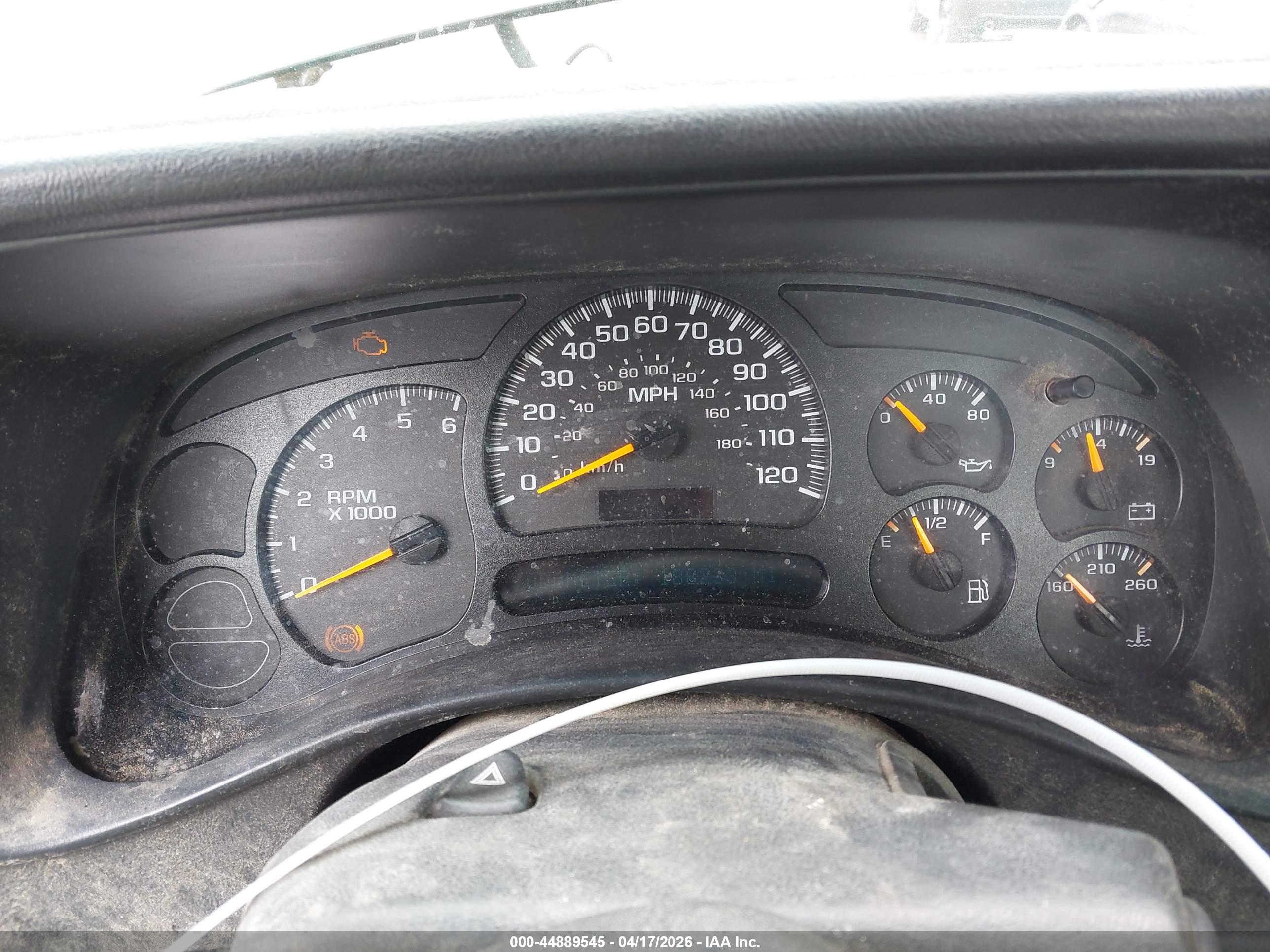CHEVROLET SILVERADO image 7