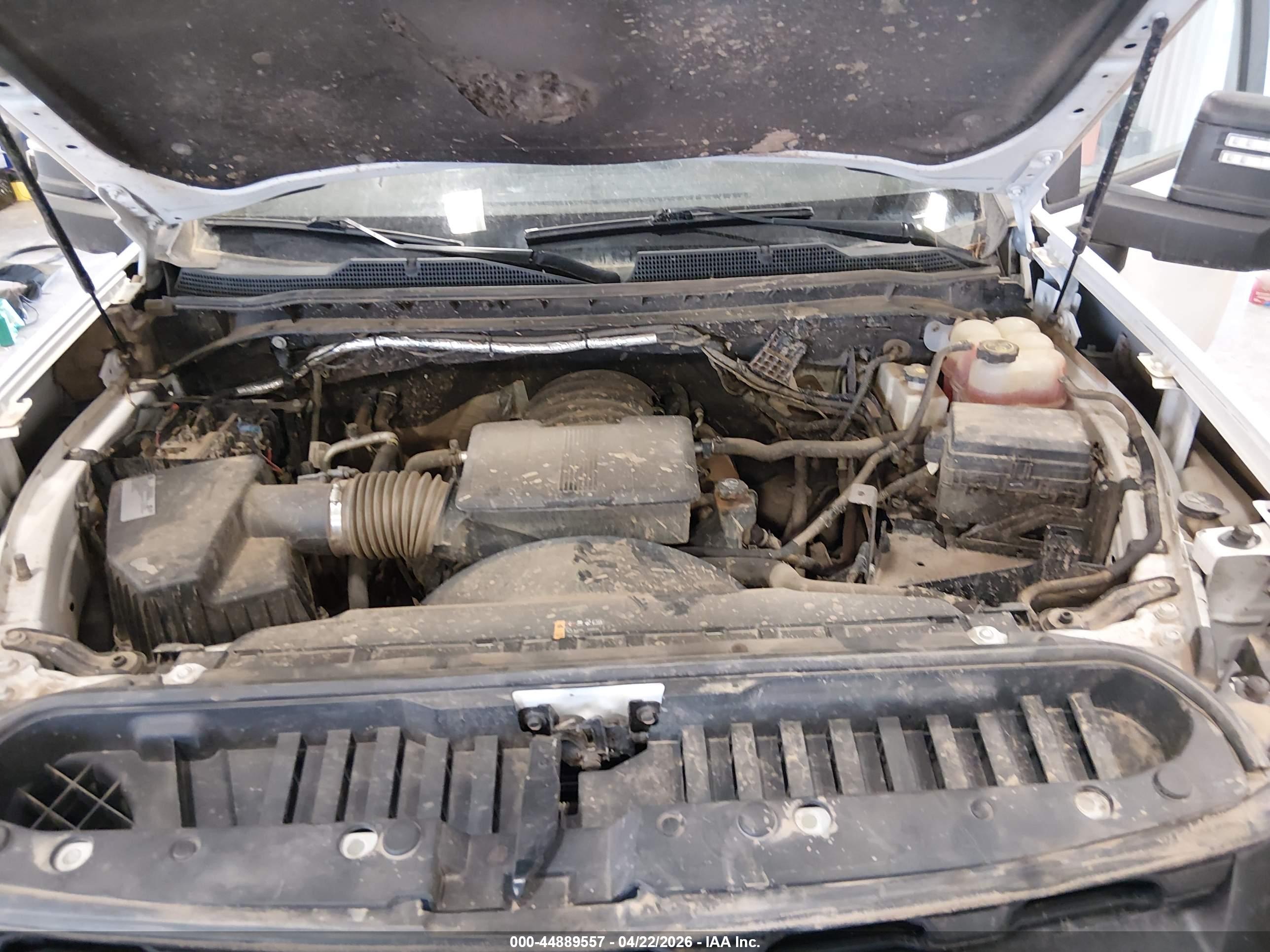 CHEVROLET SILVERADO image 10