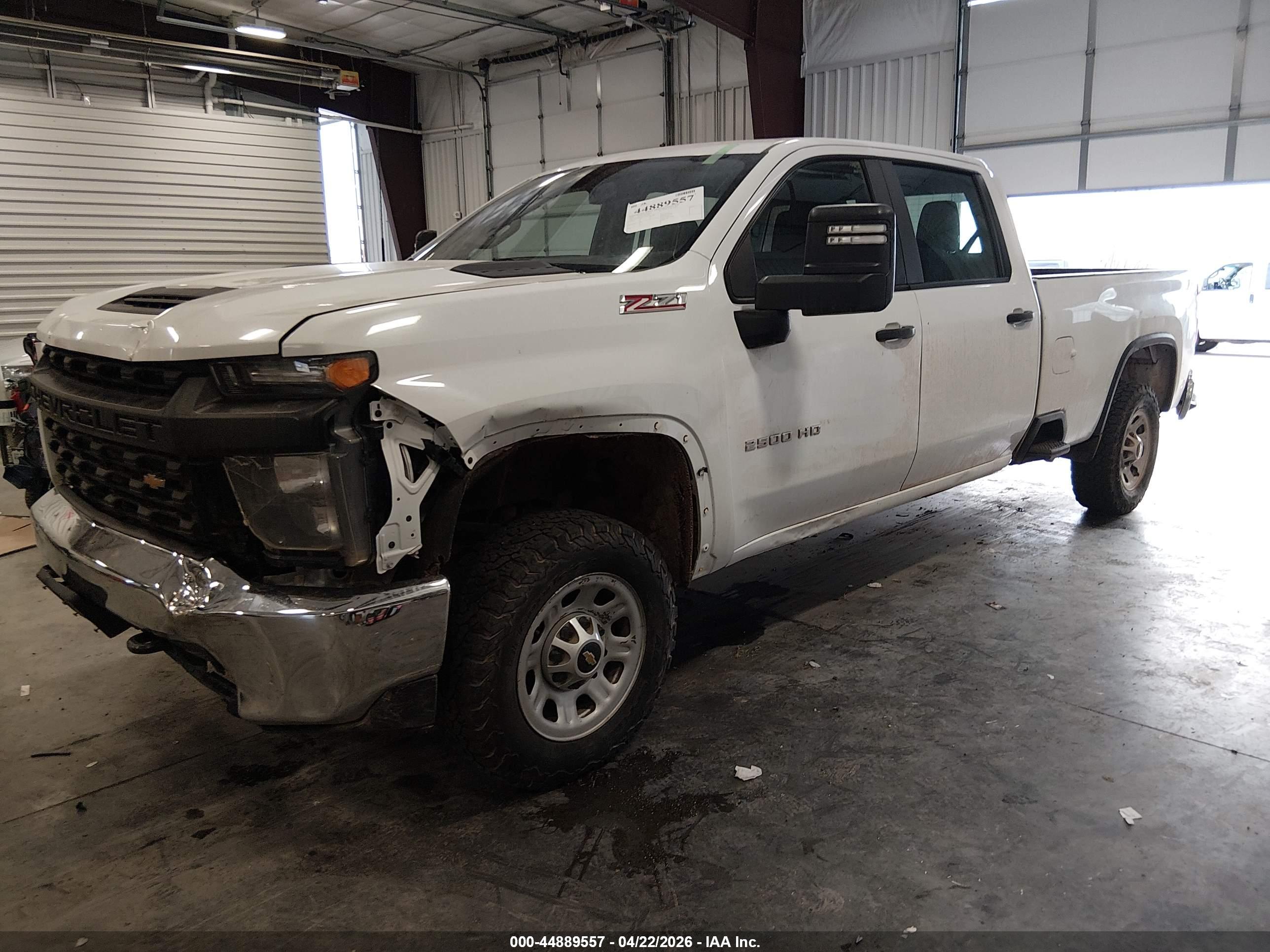 CHEVROLET SILVERADO image 2