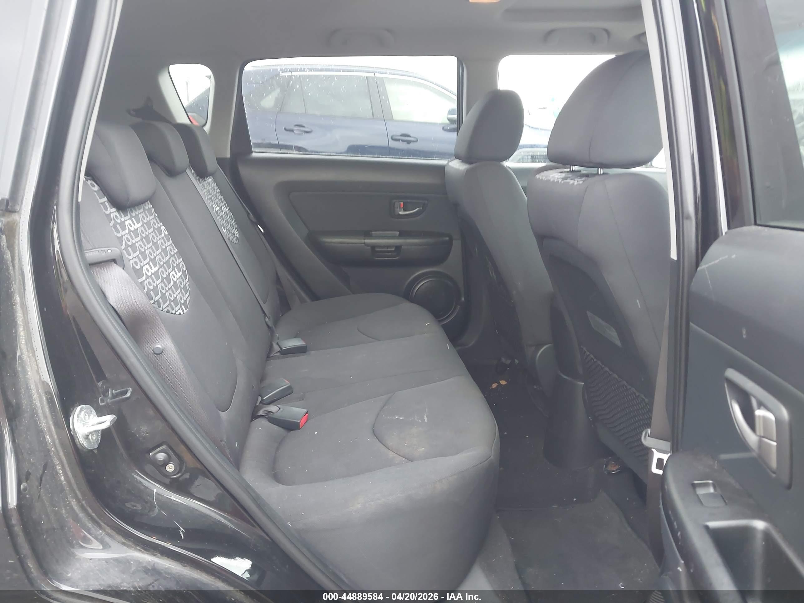 KIA SOUL image 8