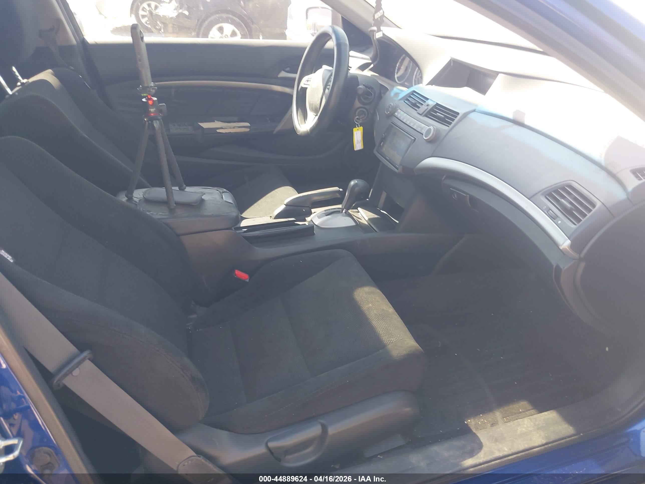 HONDA ACCORD image 5