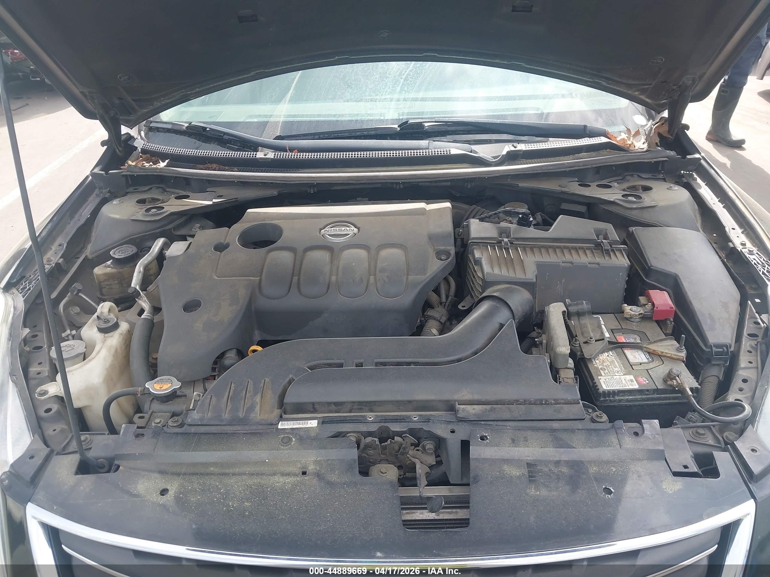 NISSAN ALTIMA image 10