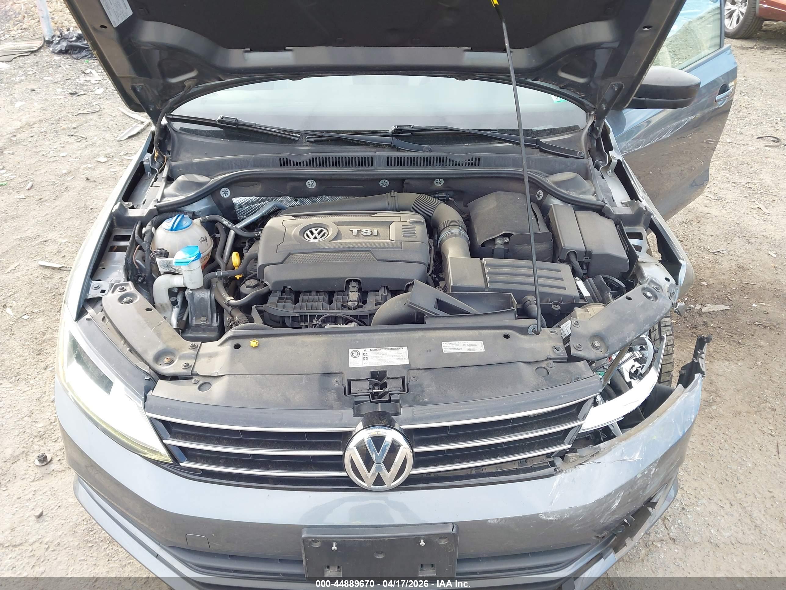 VOLKSWAGEN JETTA image 10