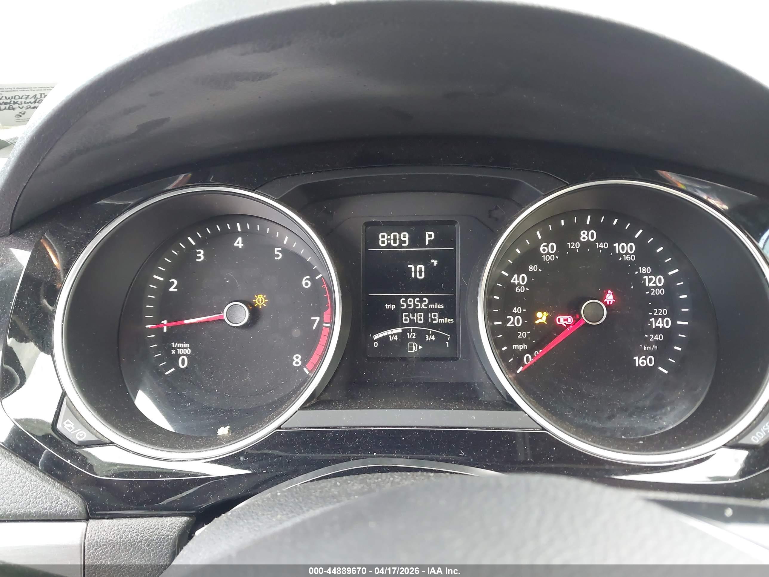 VOLKSWAGEN JETTA image 7