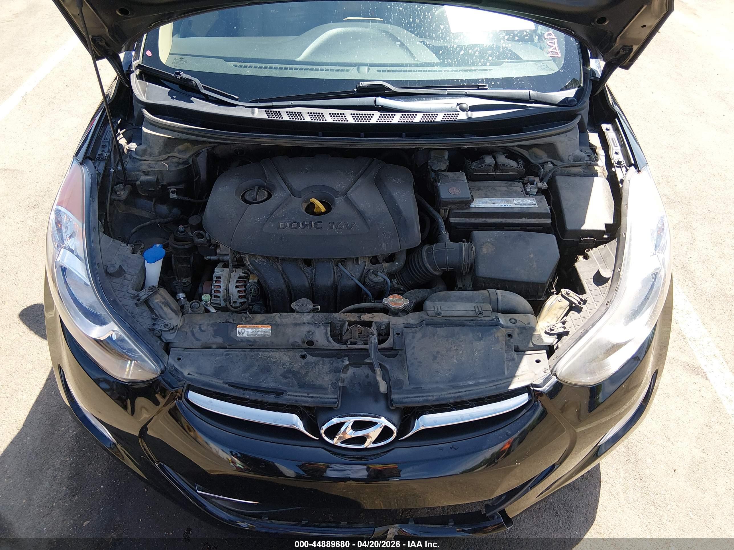 HYUNDAI ELANTRA image 10
