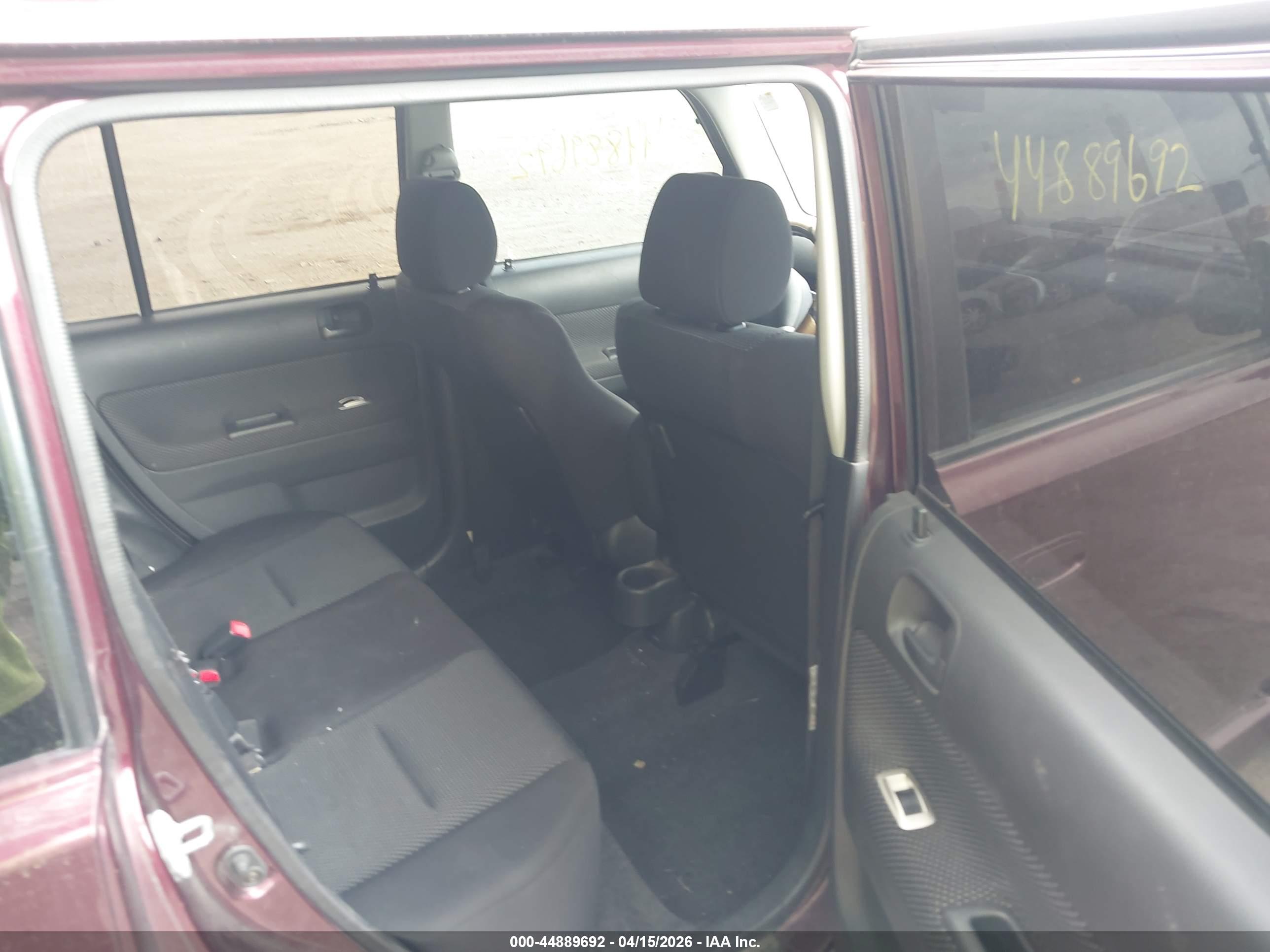 SCION XB image 8