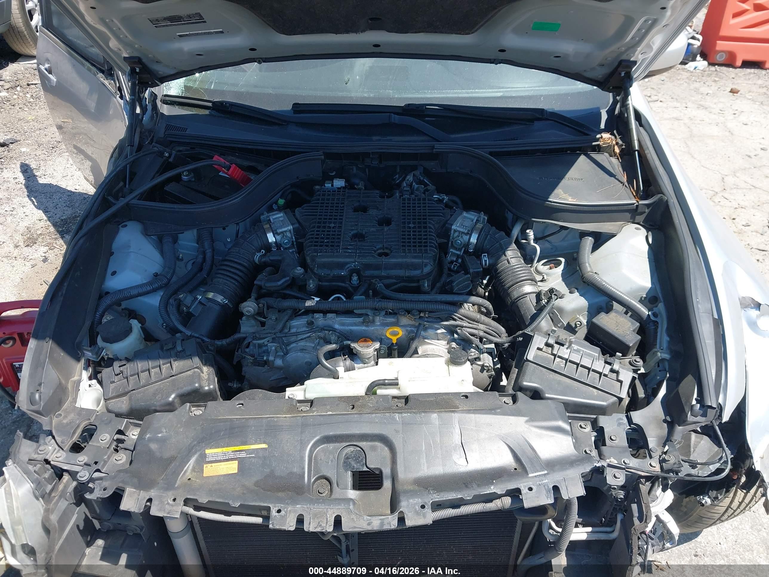 INFINITI G37 image 10