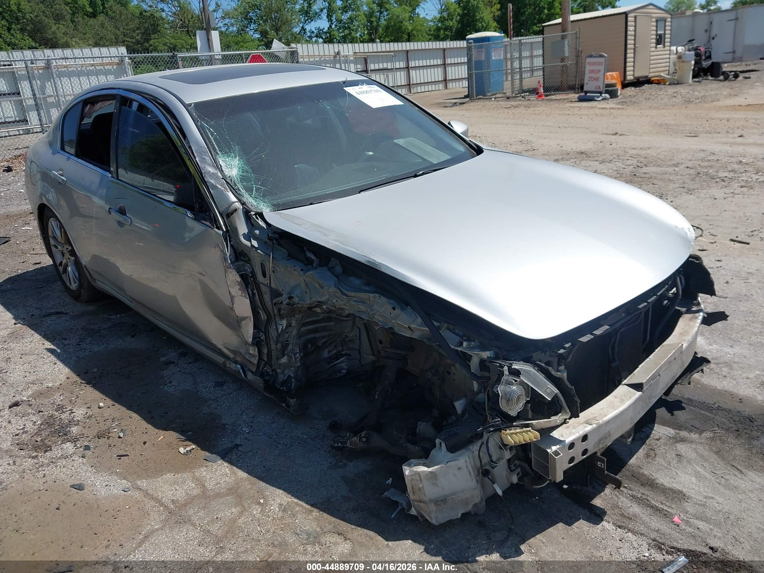 INFINITI G37 image 6
