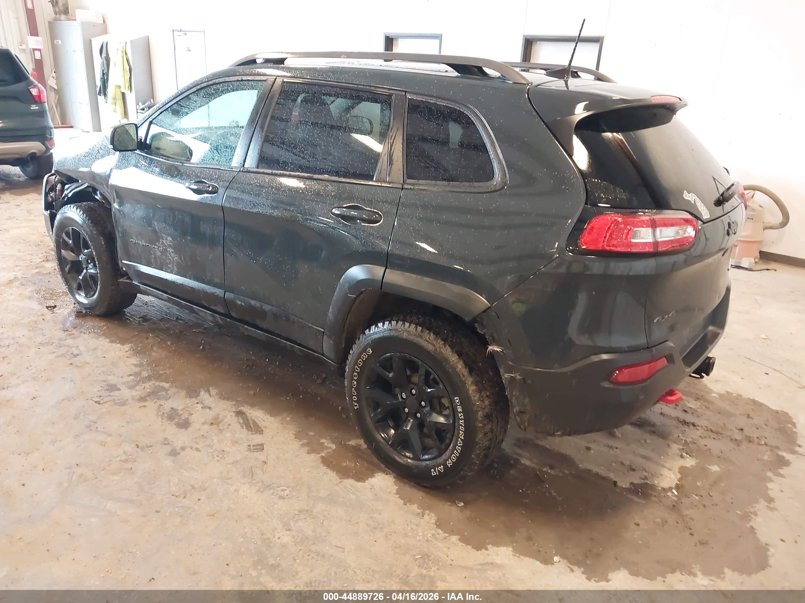 JEEP CHEROKEE image 3