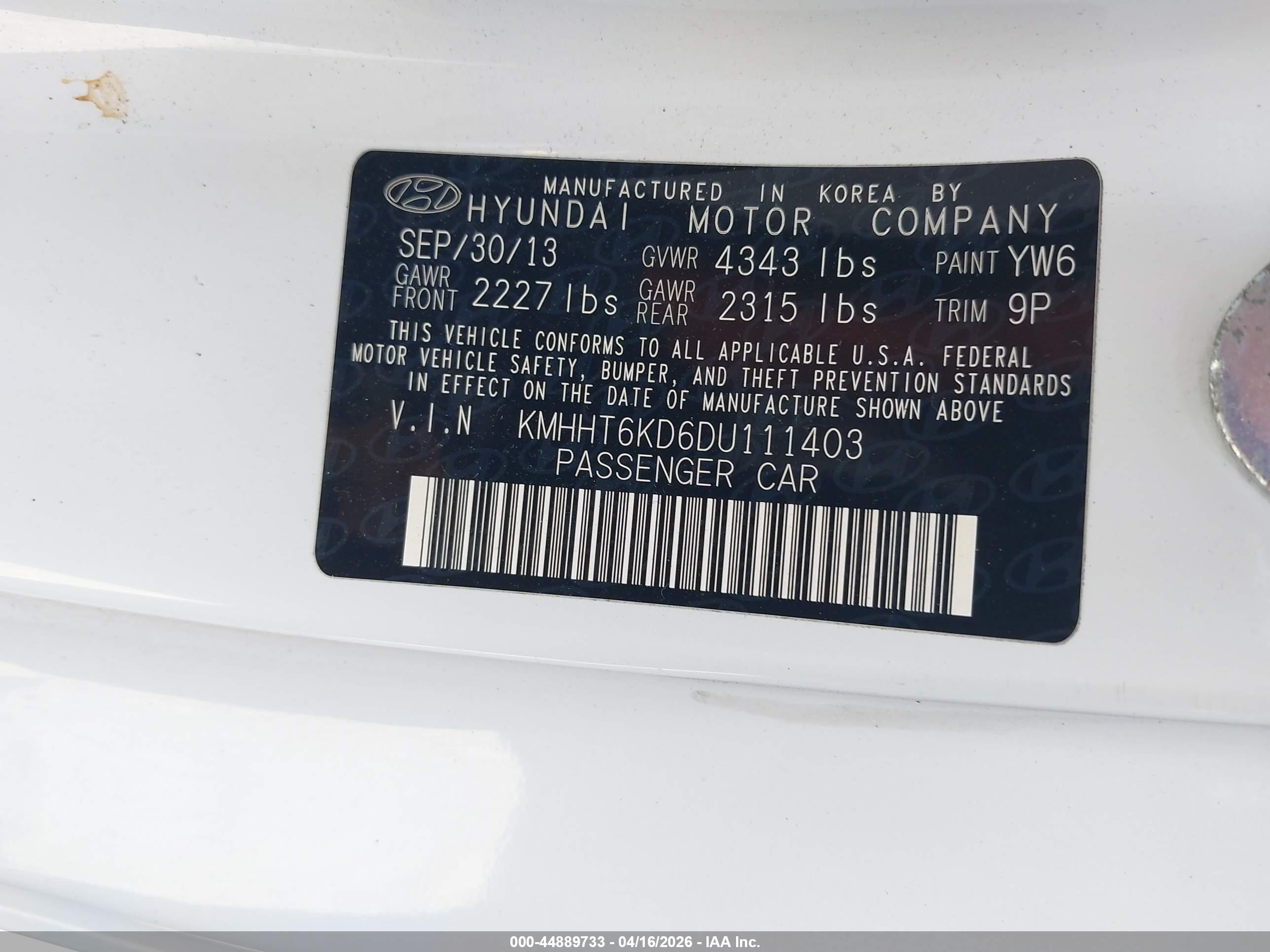 HYUNDAI GENESIS image 9