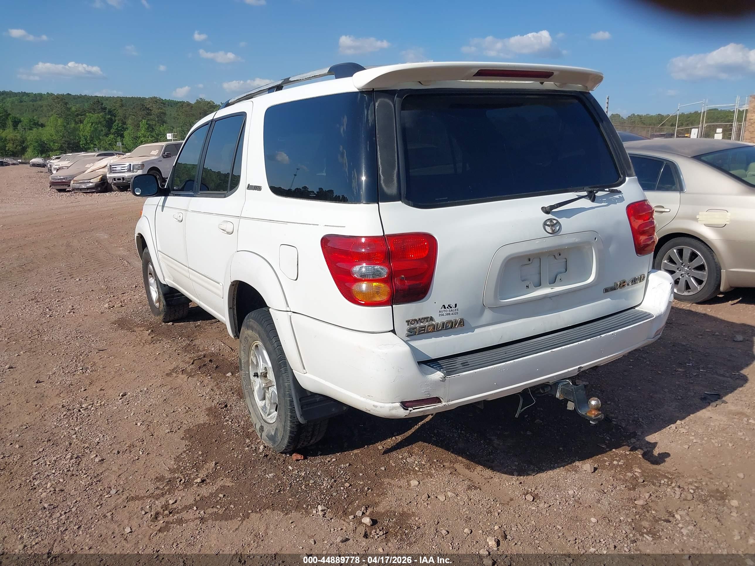 TOYOTA SEQUOIA image 3