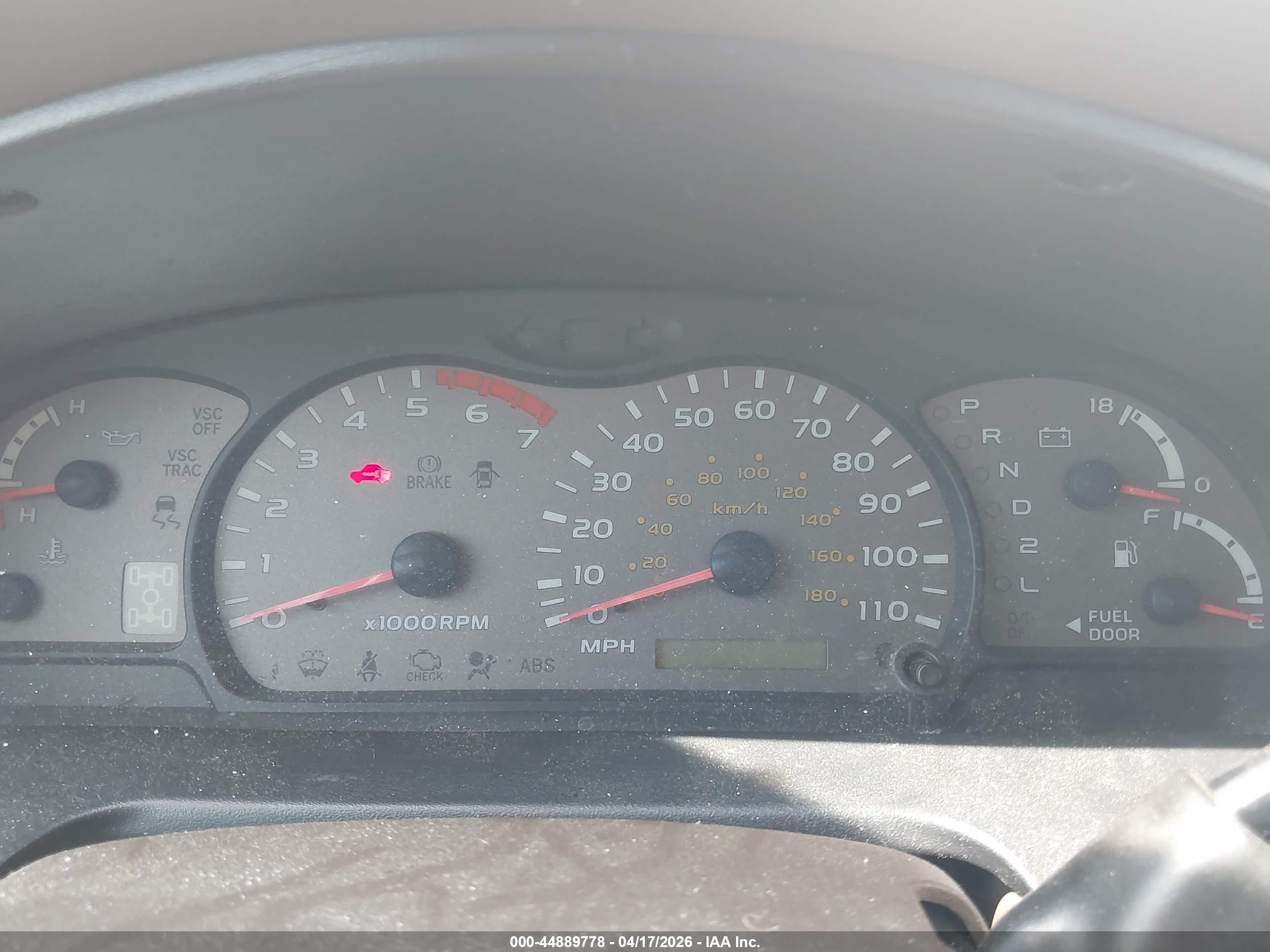 TOYOTA SEQUOIA image 7