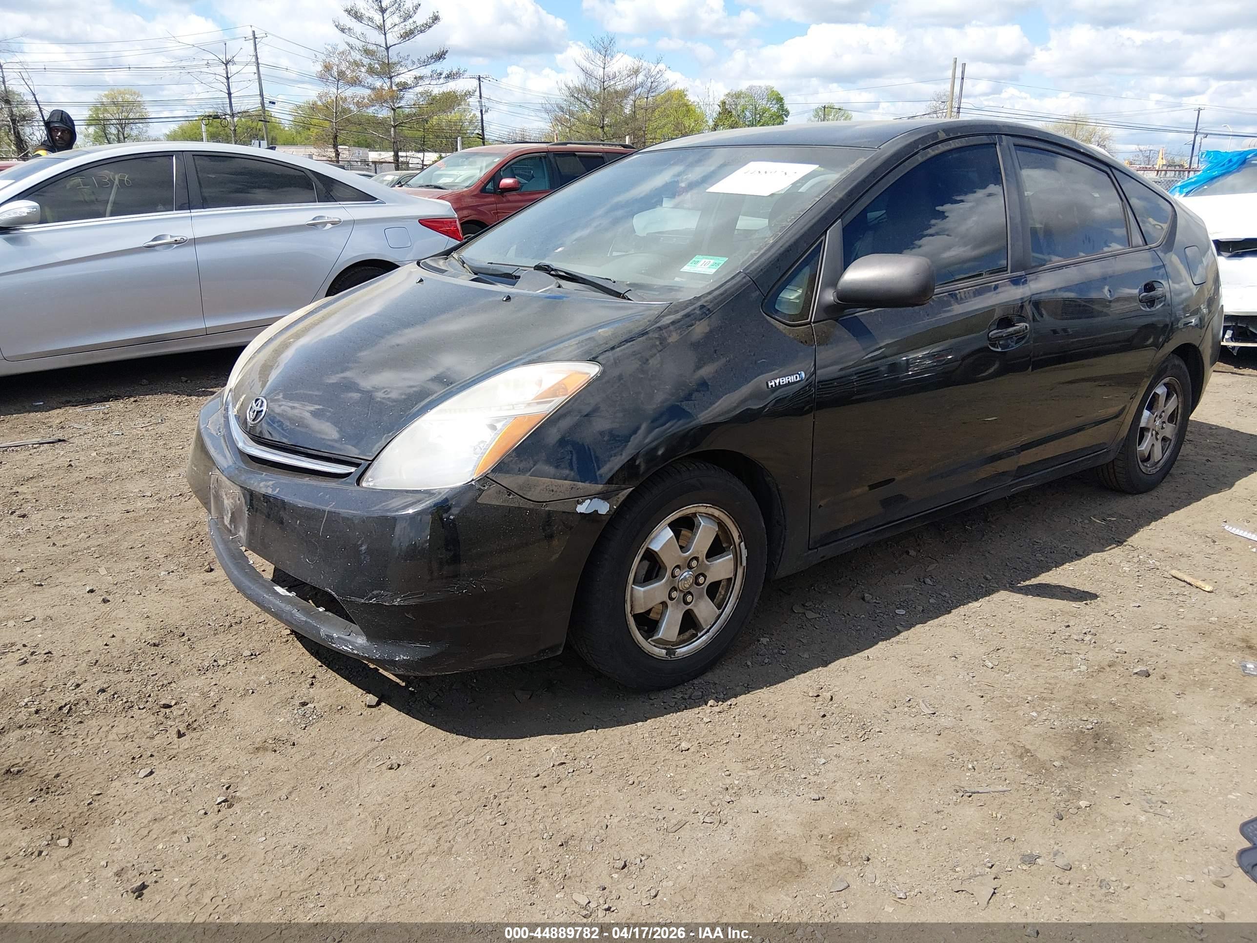 TOYOTA PRIUS image 2