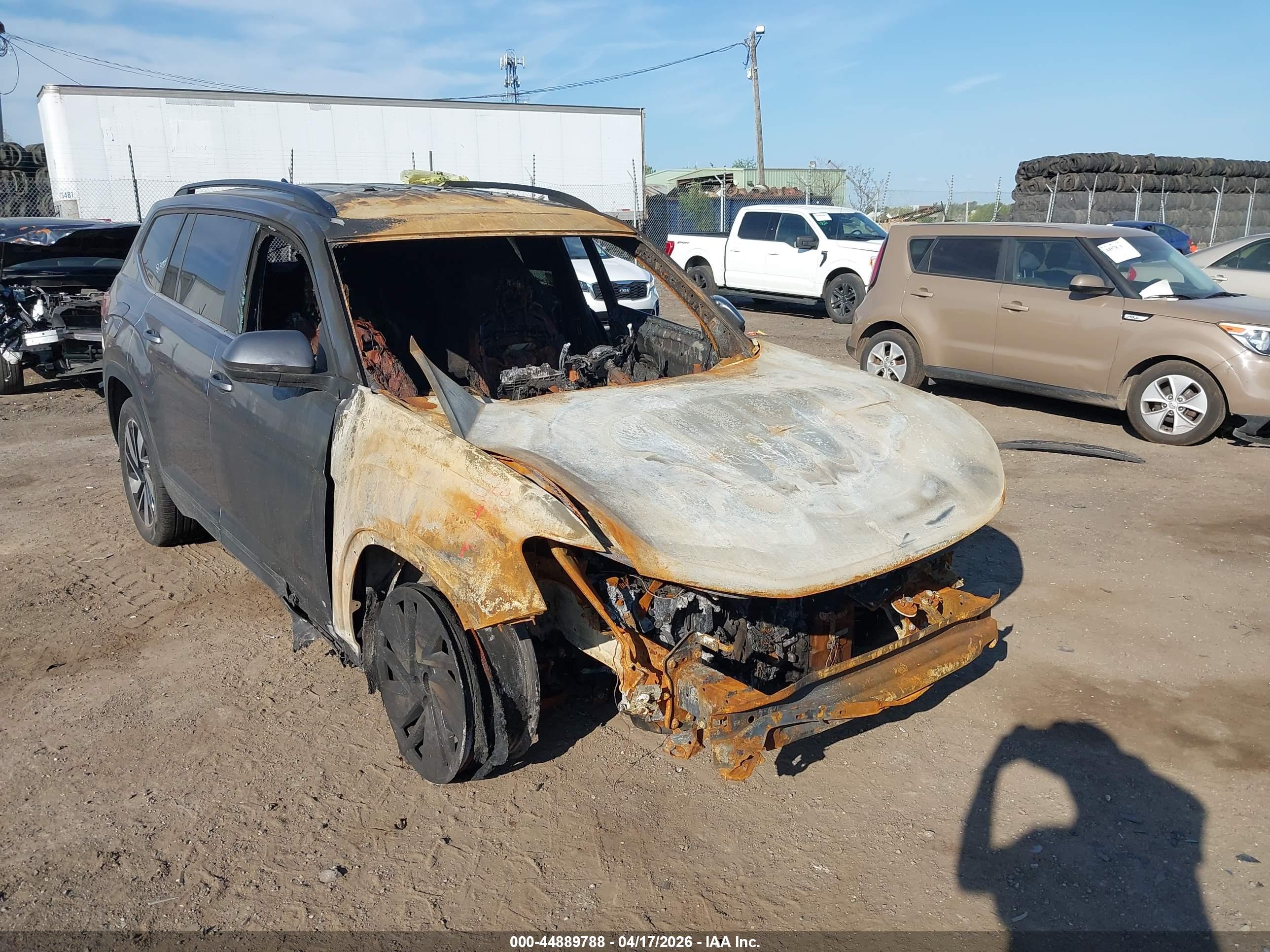 VOLKSWAGEN ATLAS image 6