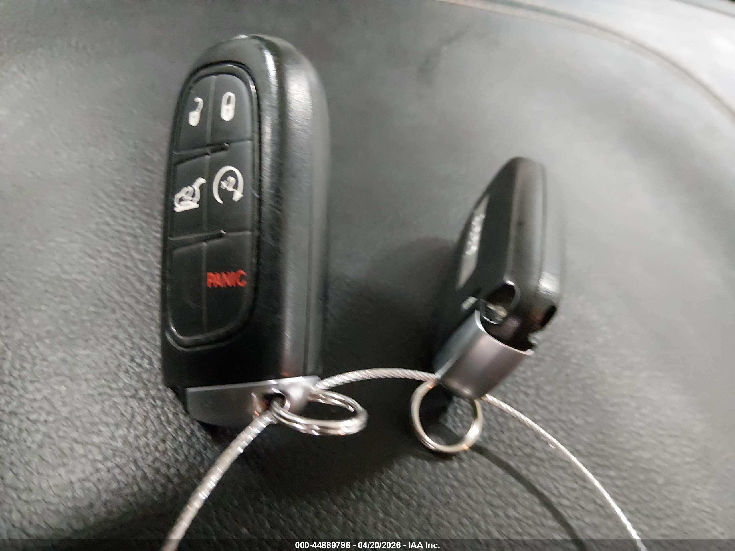 JEEP CHEROKEE image 11
