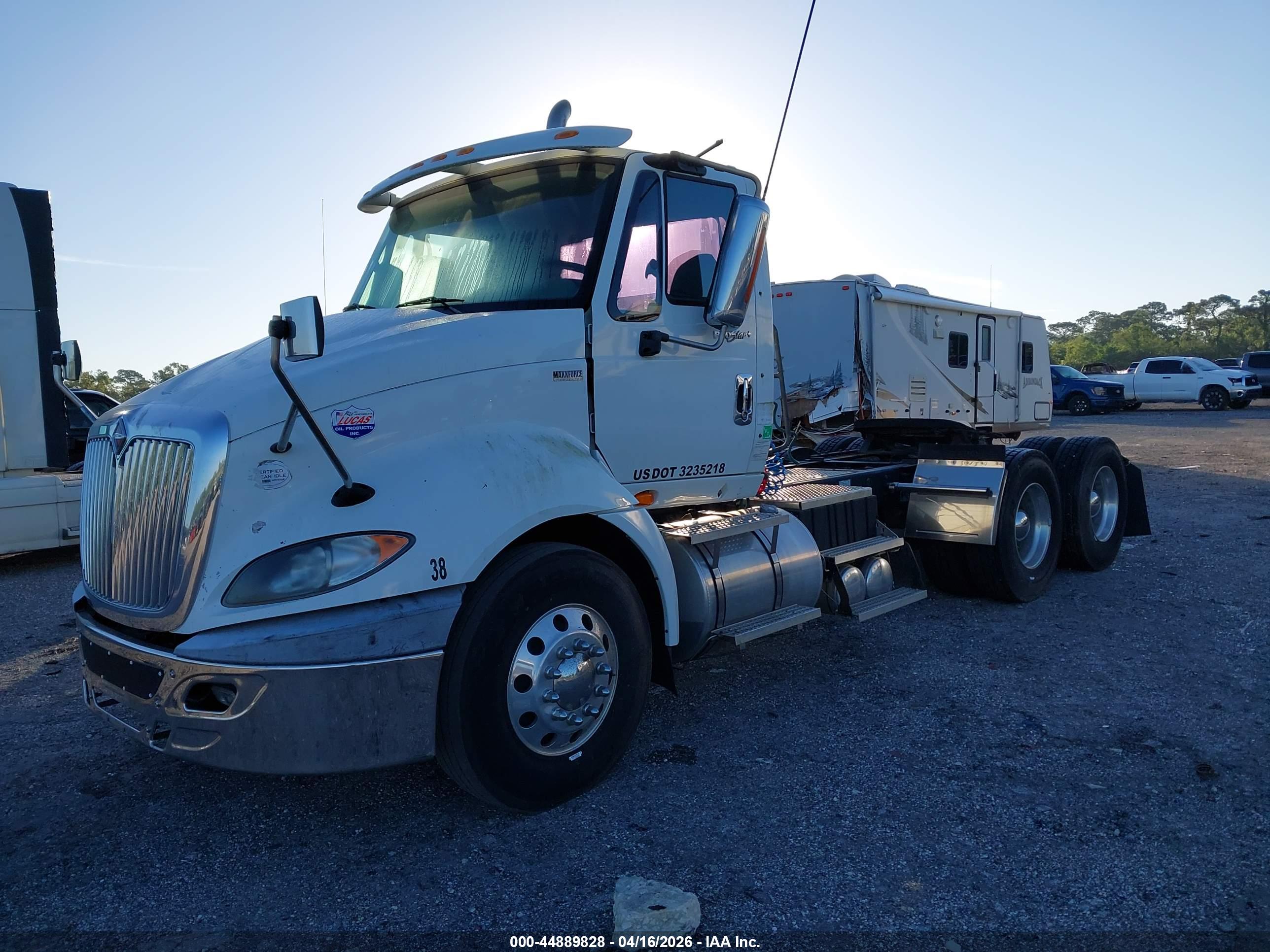 INTERNATIONAL PROSTAR image 2