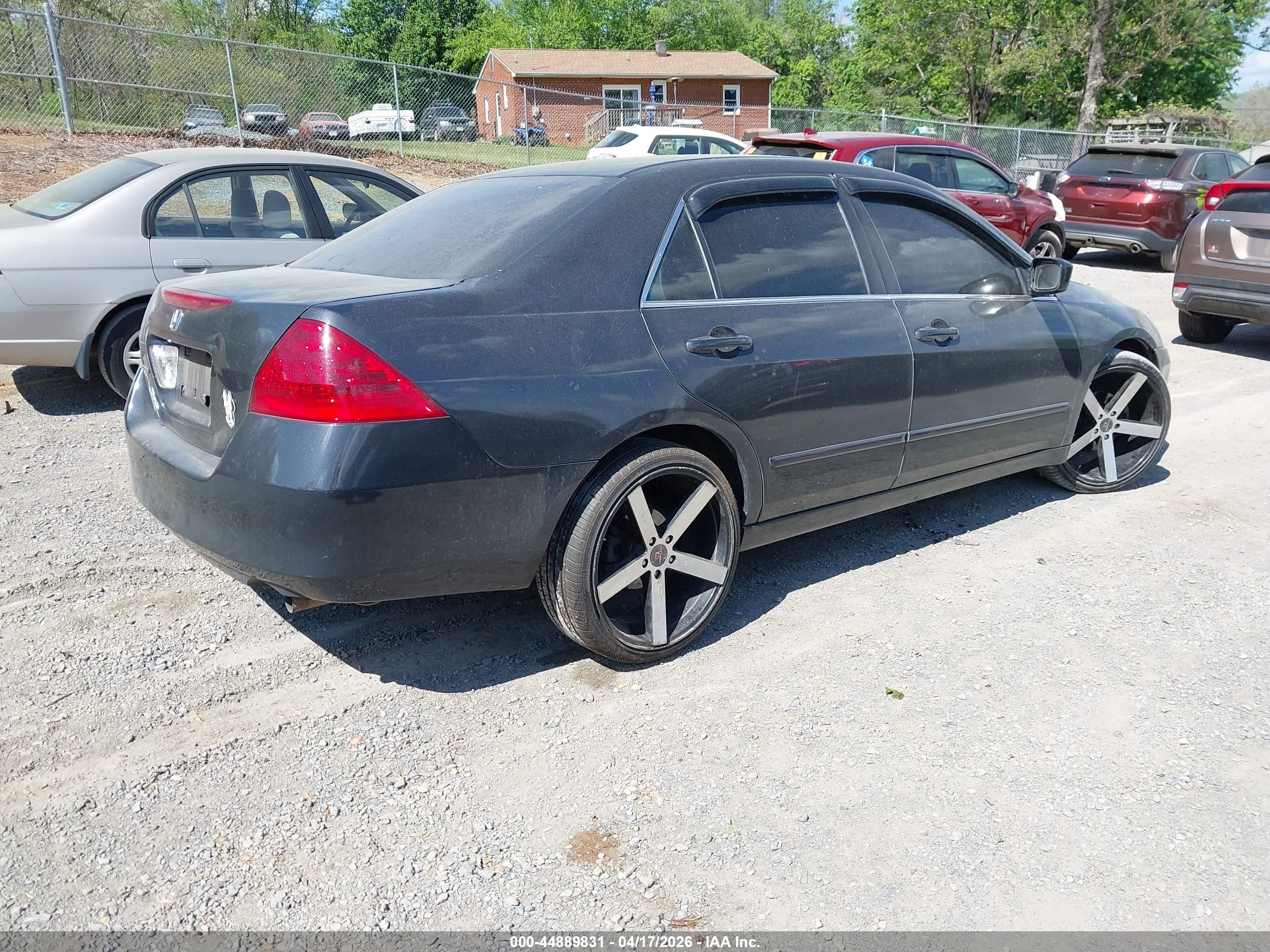 HONDA ACCORD image 4