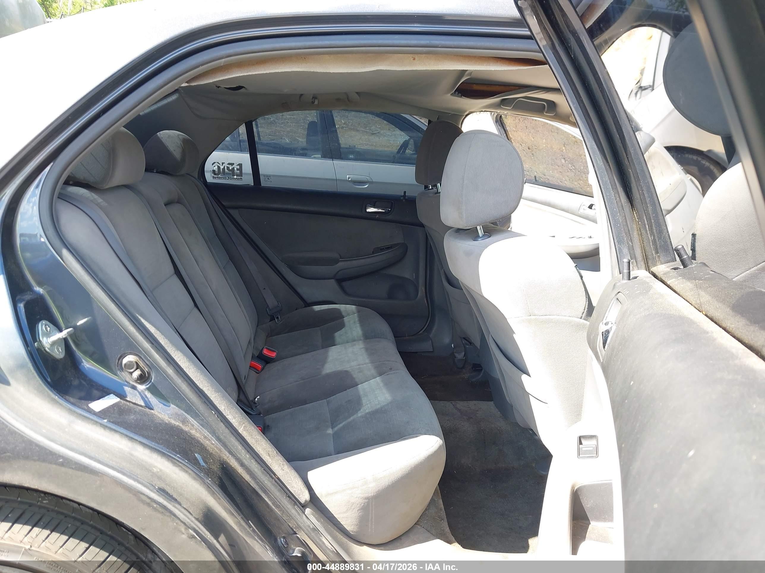 HONDA ACCORD image 8