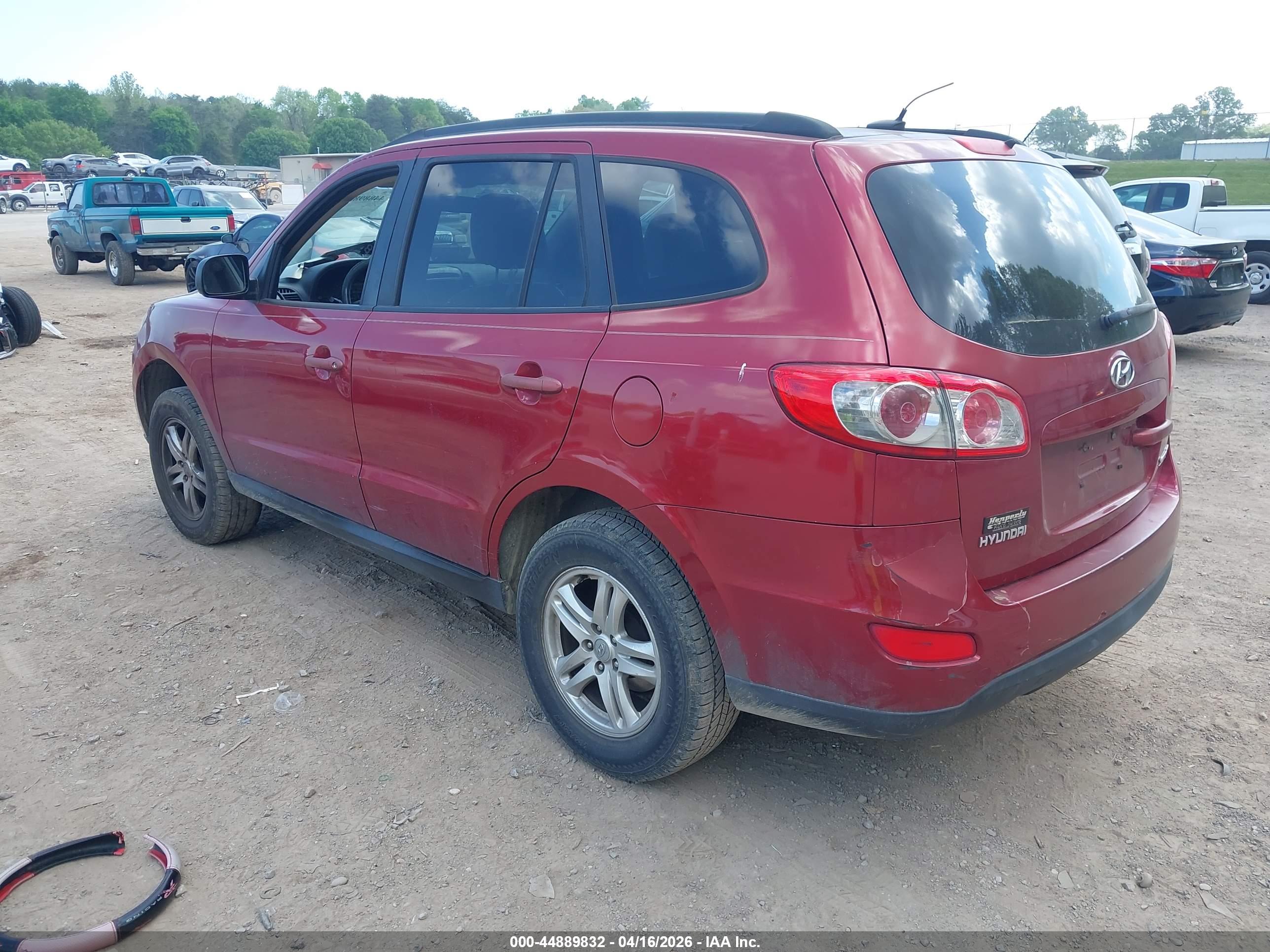 HYUNDAI SANTA image 3