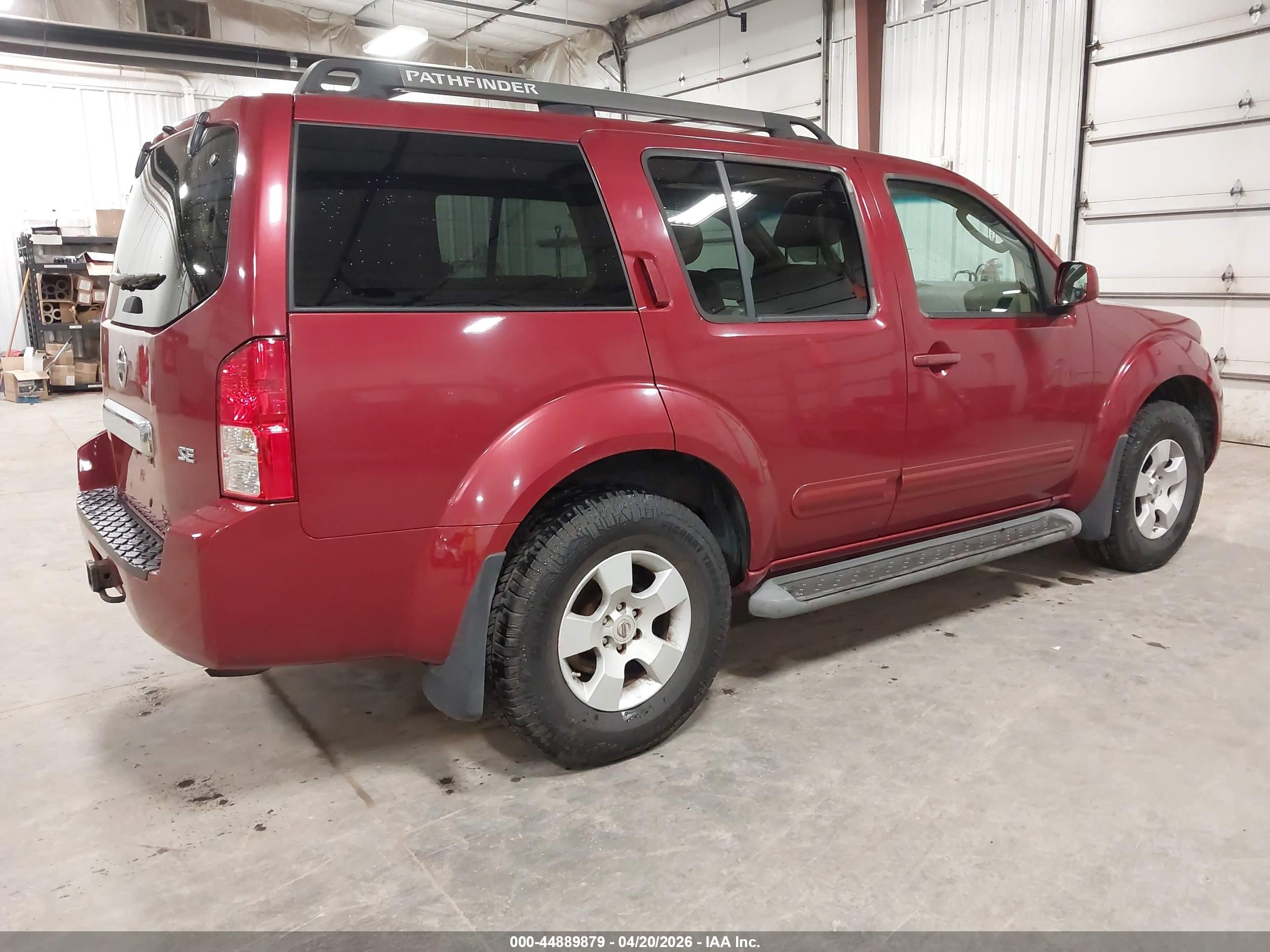 NISSAN PATHFINDER image 4
