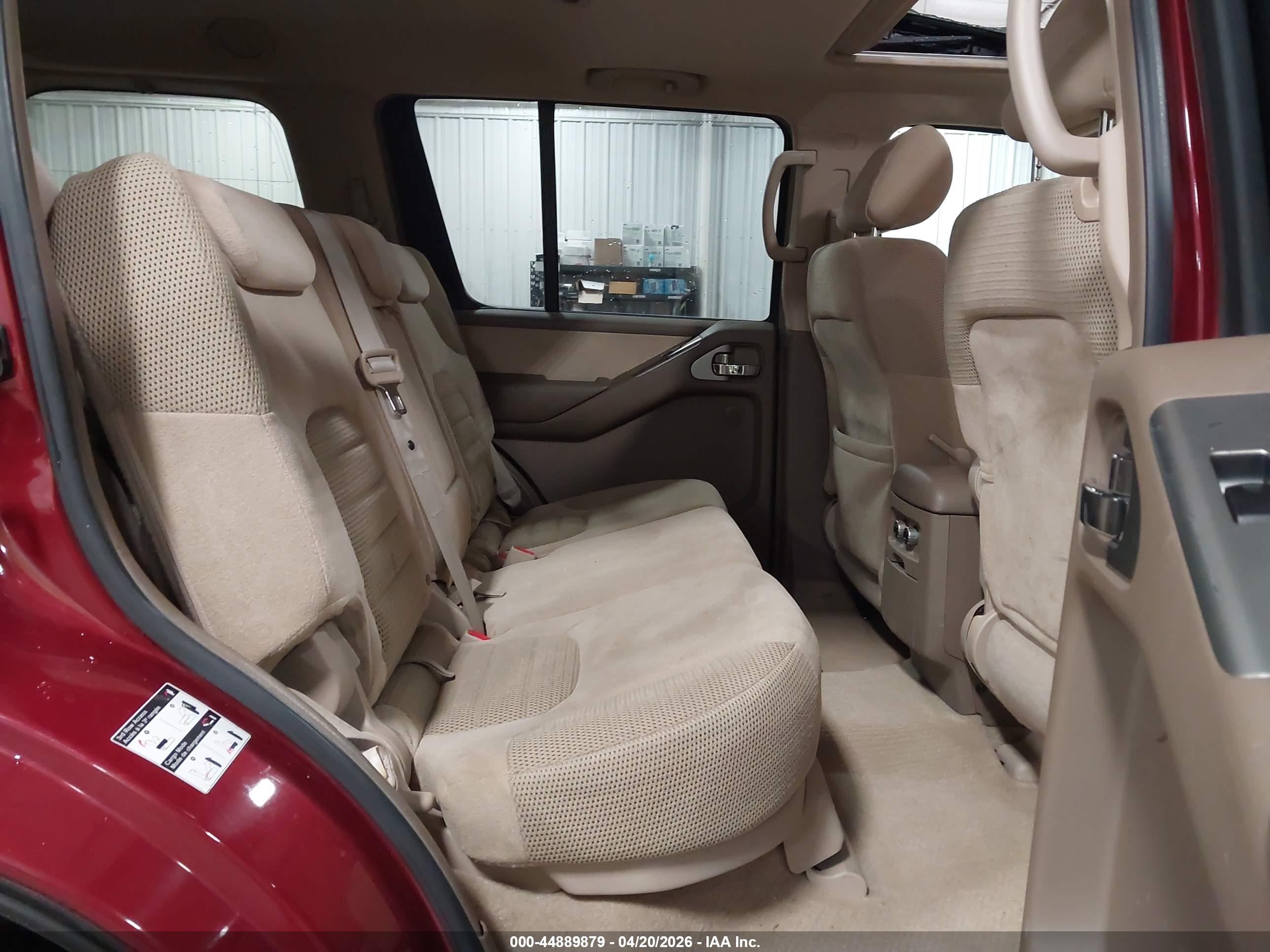 NISSAN PATHFINDER image 8